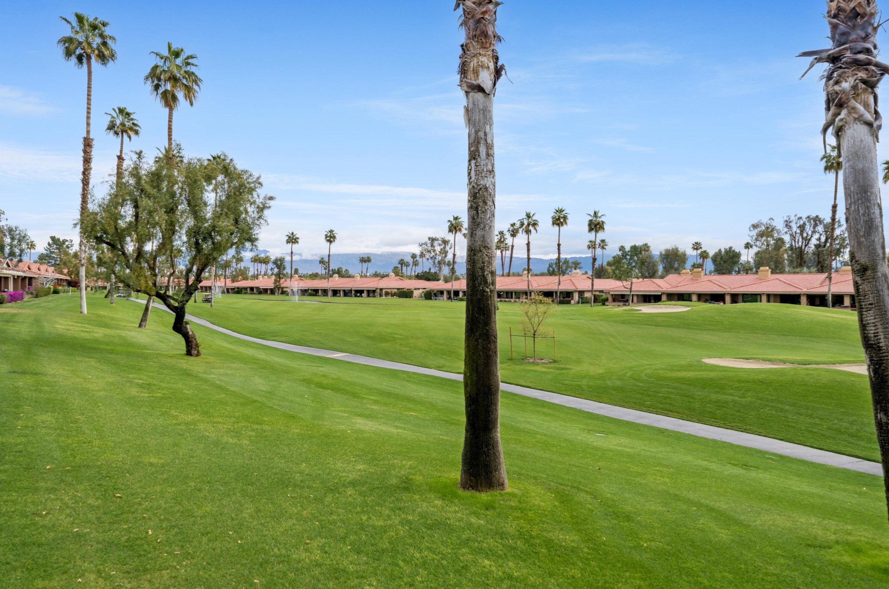 36 Presidio Pl, Palm Desert, CA 92260-0317