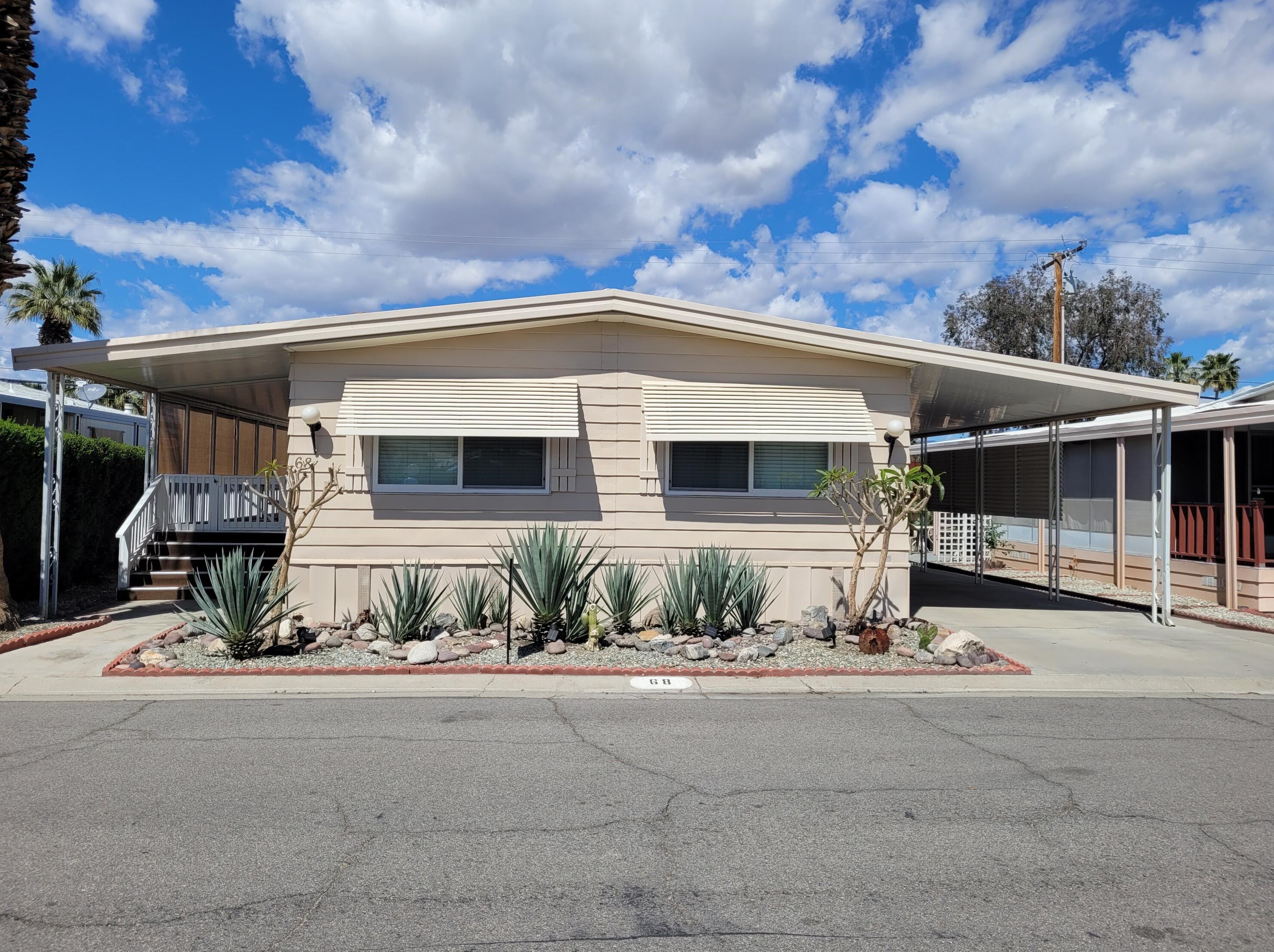 68 Mesa View Dr, Cathedral City, CA 92234-7011