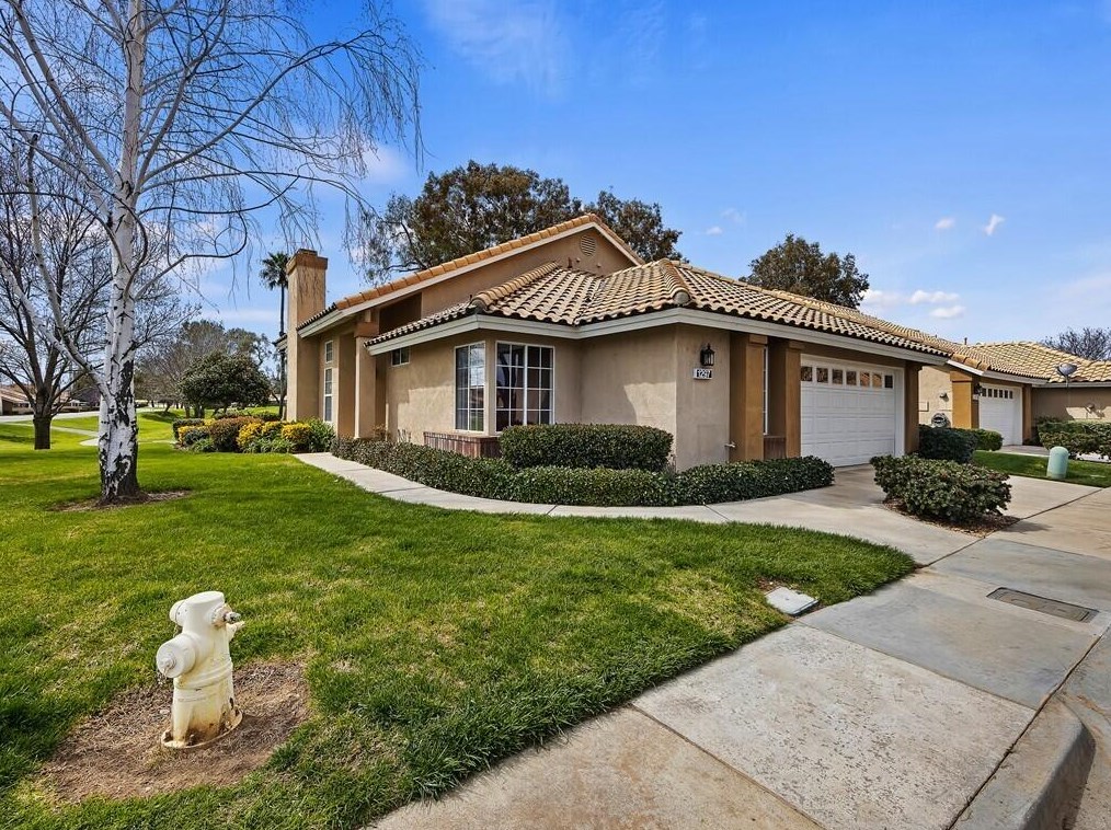 1297 Hogan Ave, Banning, CA 92220-5109