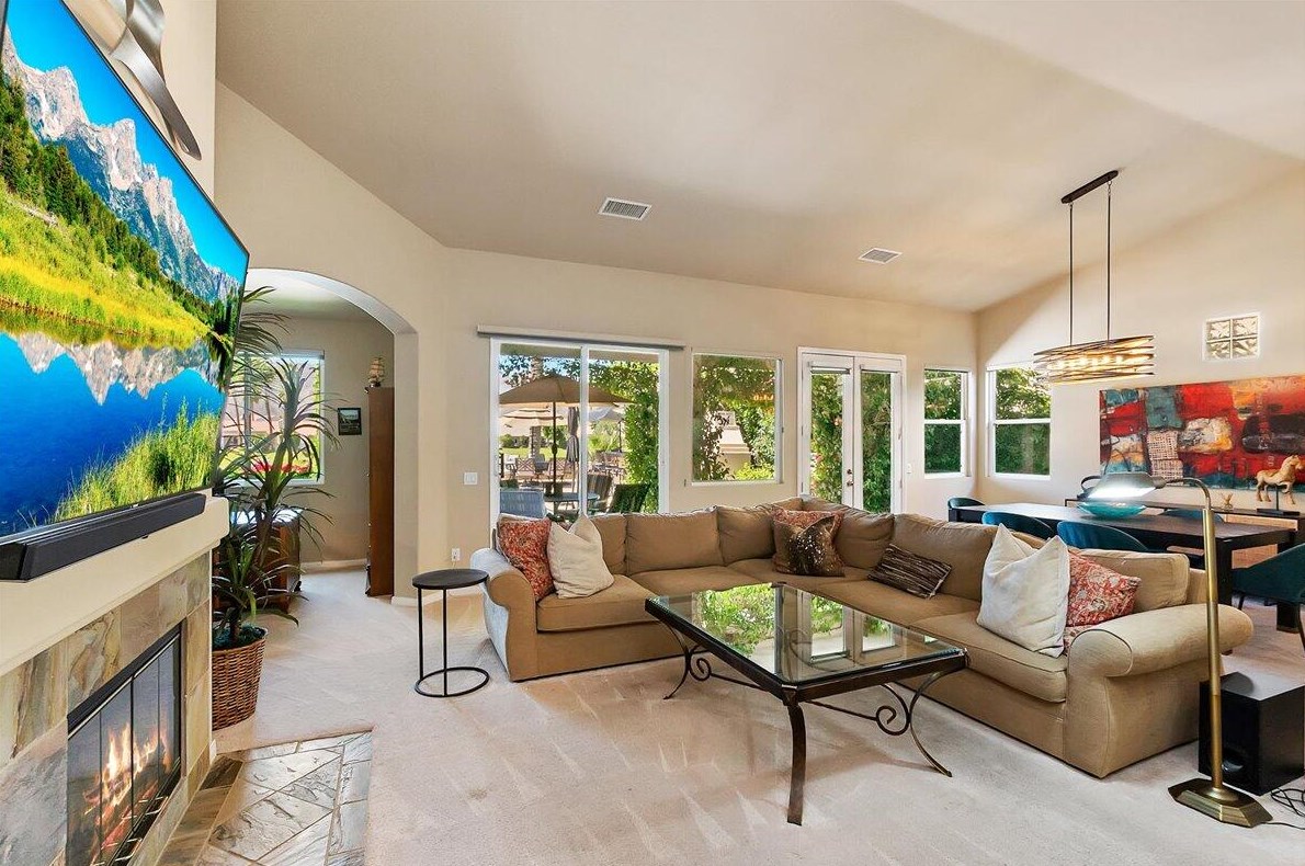 50365 Grand Traverse Ave, La Quinta, CA 92253-2888