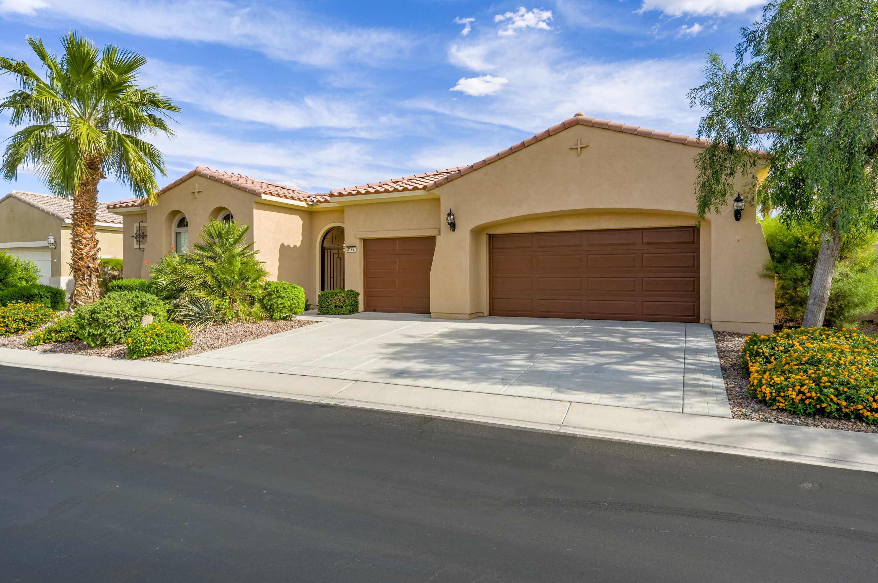 81657 Avenida Santiago, Indio, CA 92203-7726