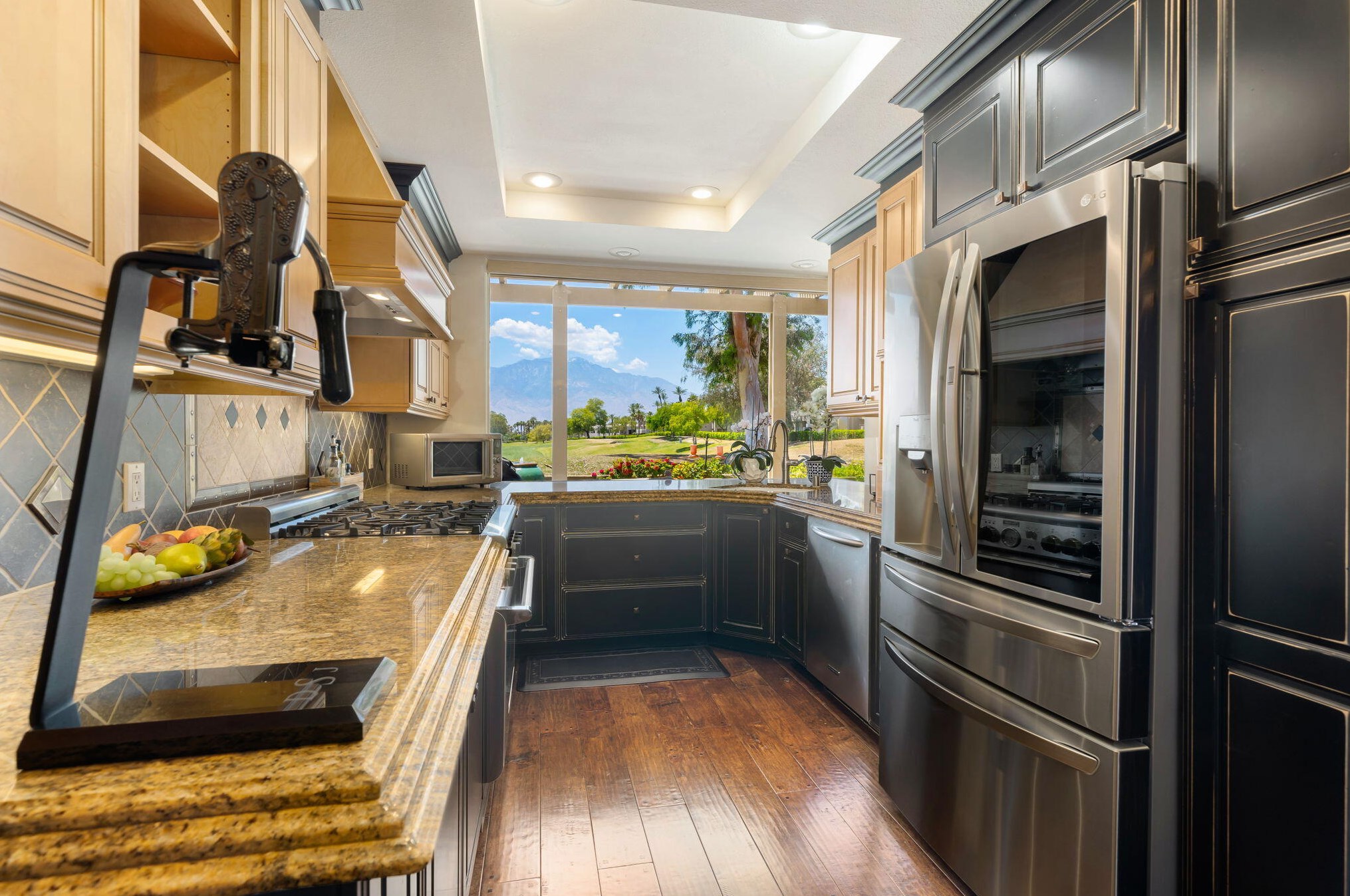 107 Augusta Dr, Rancho Mirage CA  exterior