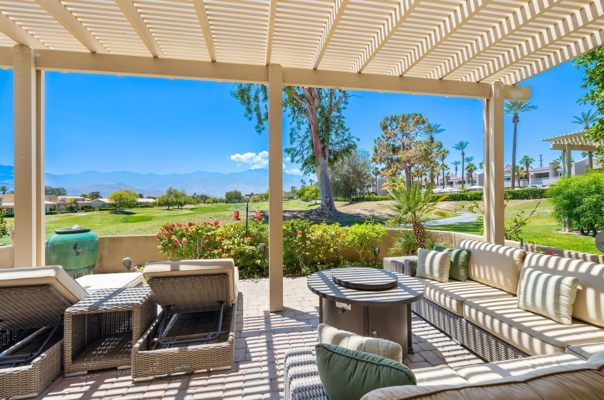 107 Augusta Dr, Rancho Mirage CA  exterior