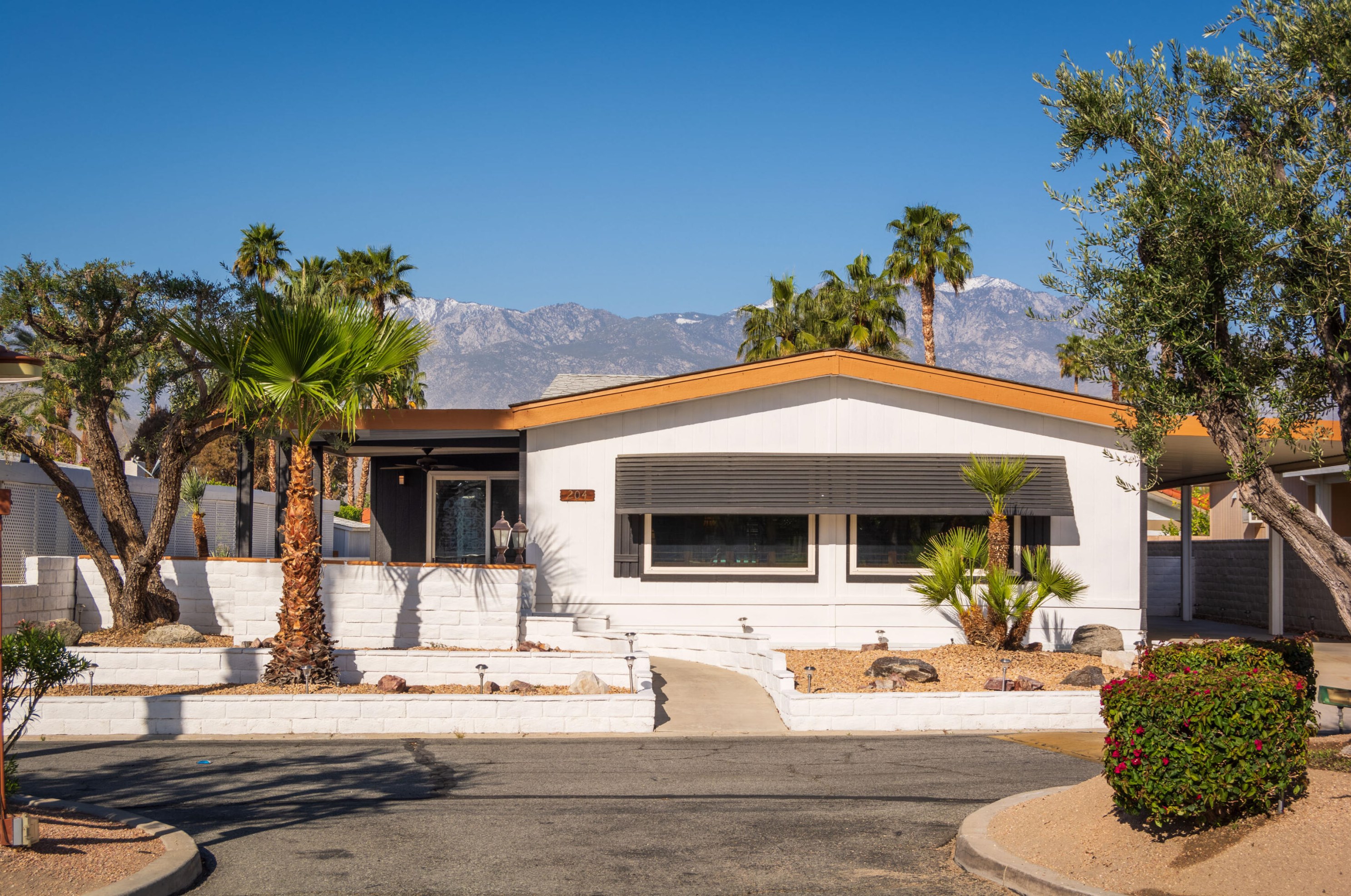 204 International Blvd, Rancho Mirage, CA 92270