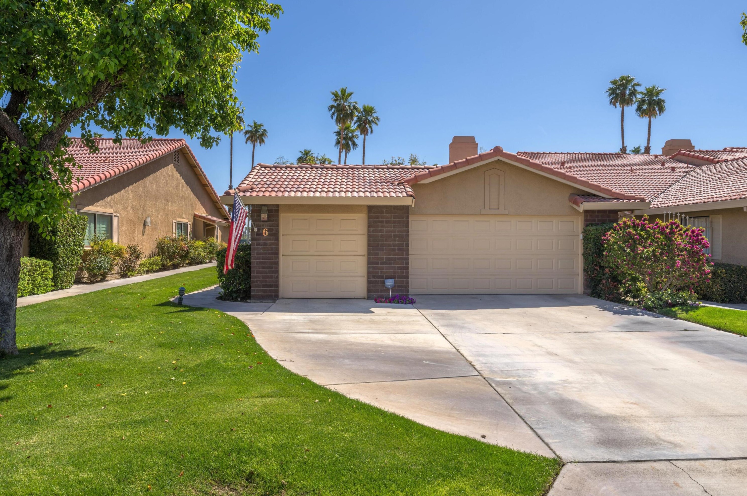6 Maximo Way, Palm Desert, CA 92260-0332
