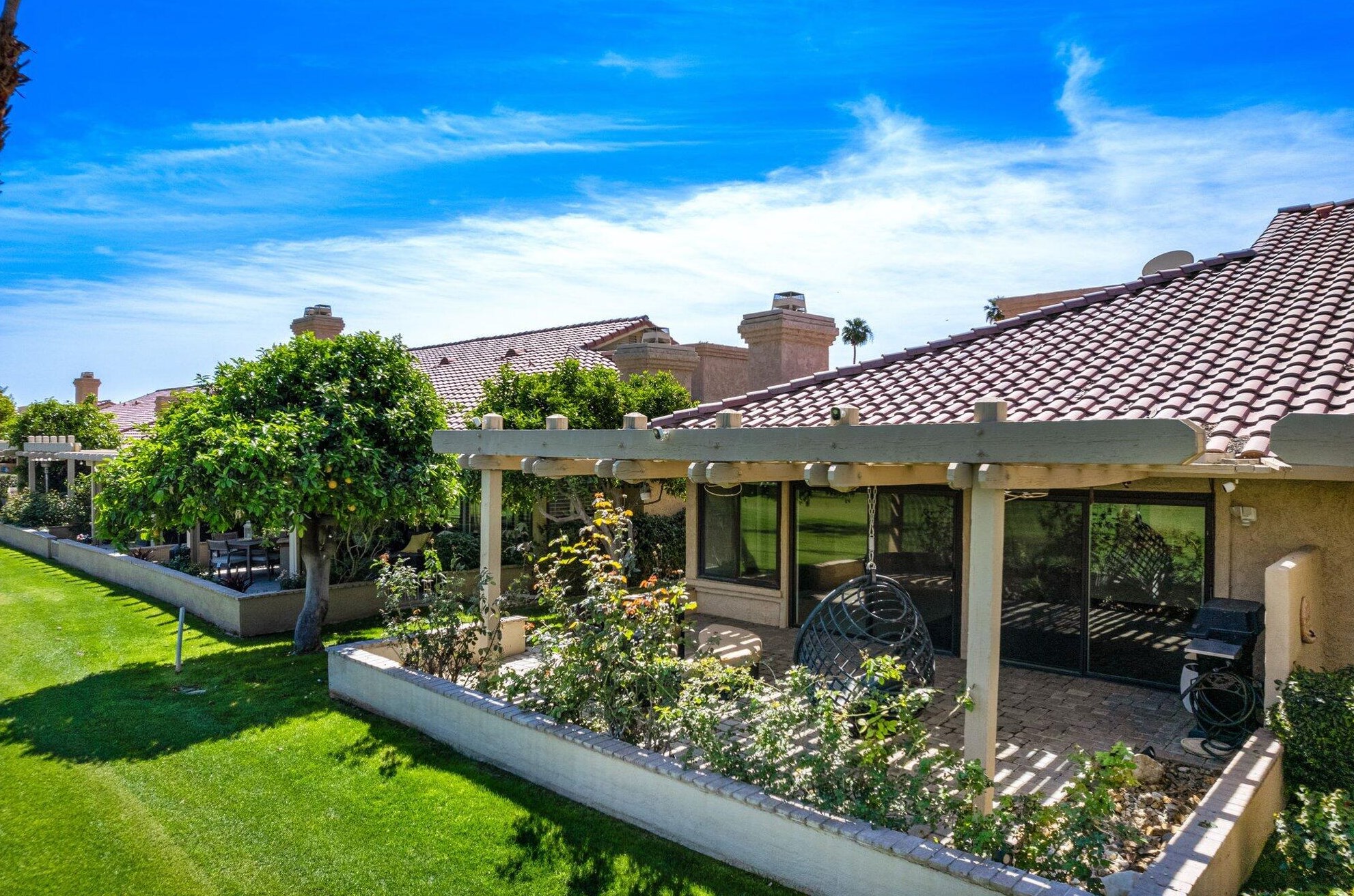 77650 Woodhaven Dr, Palm Desert, CA 92211-8138