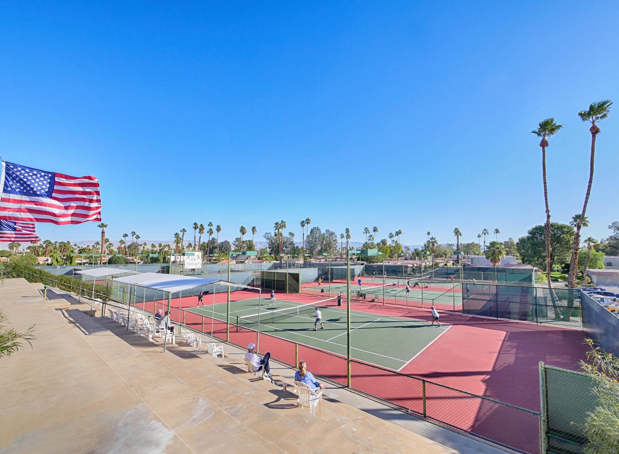 34481 Calle Las Palmas, Cathedral City CA  92234-6763 exterior