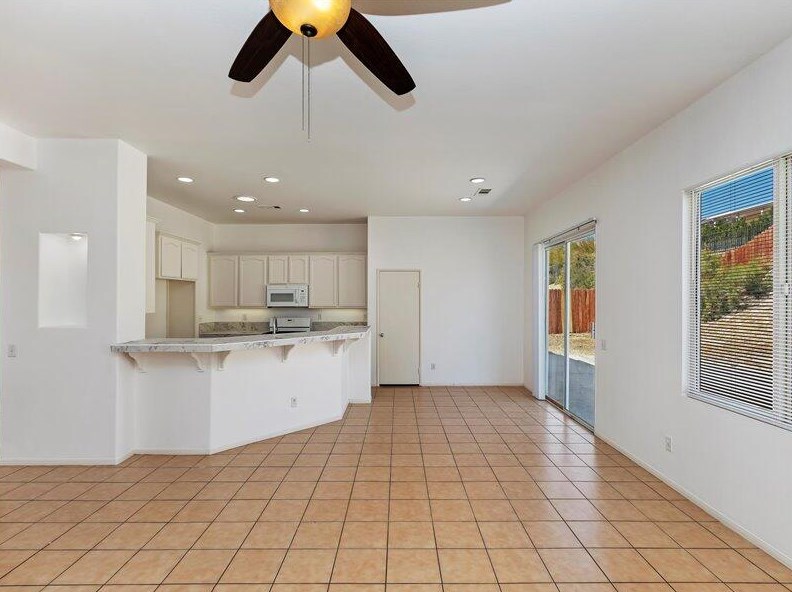 13710 Hacienda Heights Dr, Desert Hot Springs CA  92240-6584 exterior