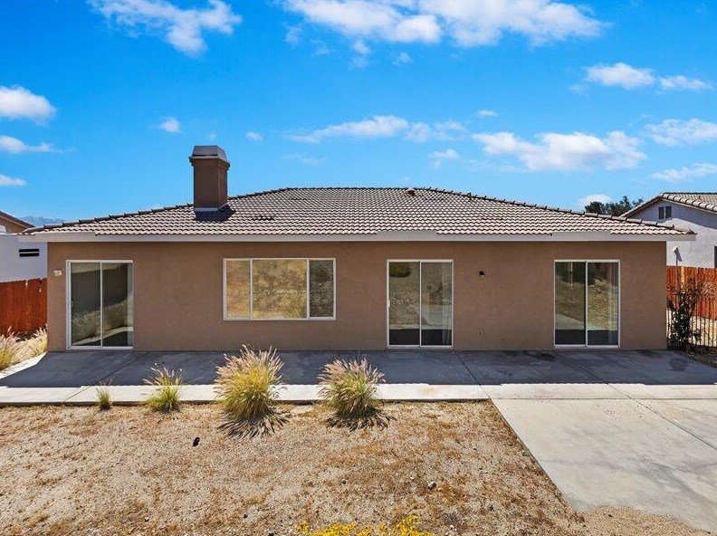13710 Hacienda Heights Dr, Desert Hot Springs CA  92240-6584 exterior