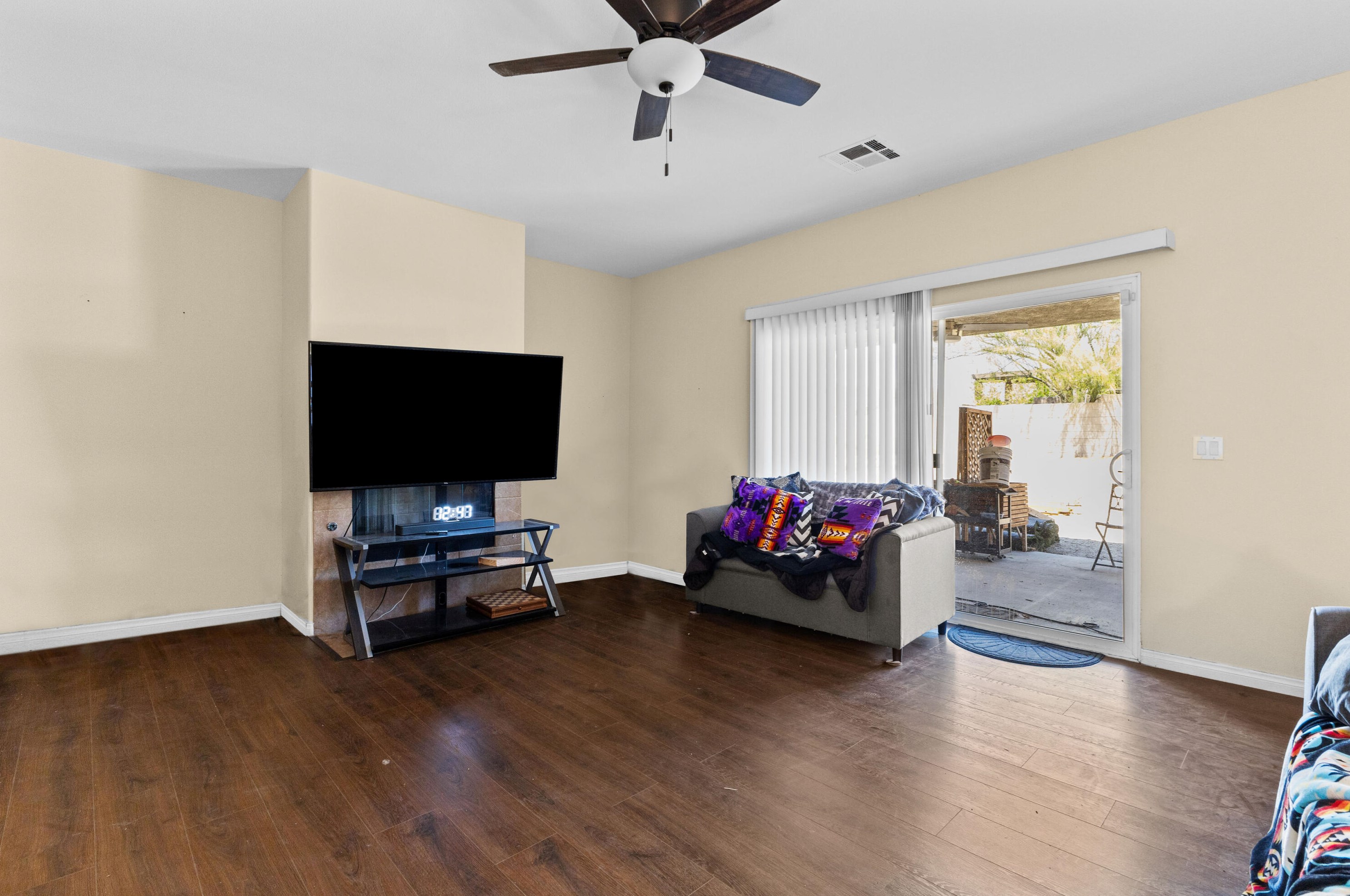 66734 4th St, Desert Hot Springs CA  92240-3205 exterior
