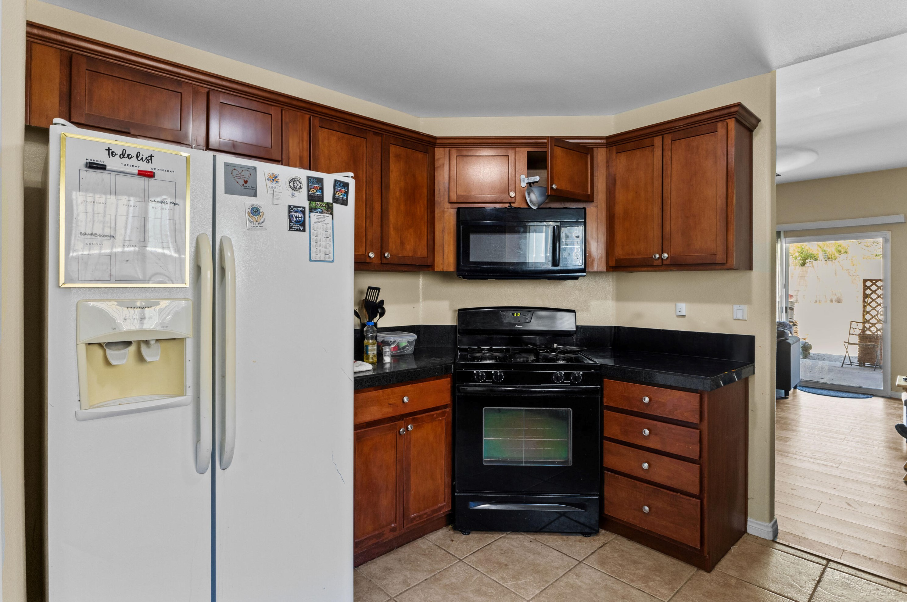 66734 4th St, Desert Hot Springs CA  92240-3205 exterior