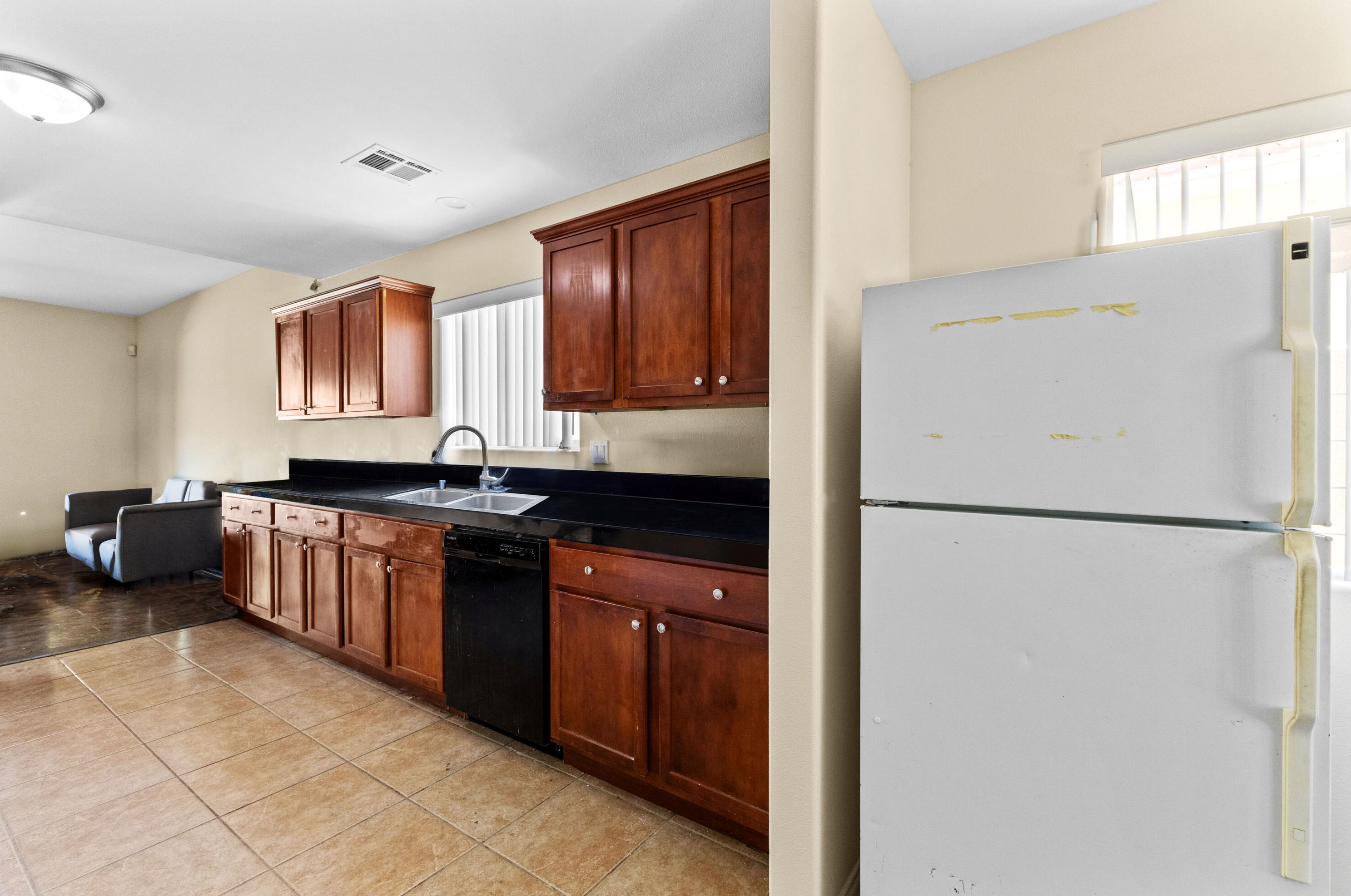66734 4th St, Desert Hot Springs CA  92240-3205 exterior
