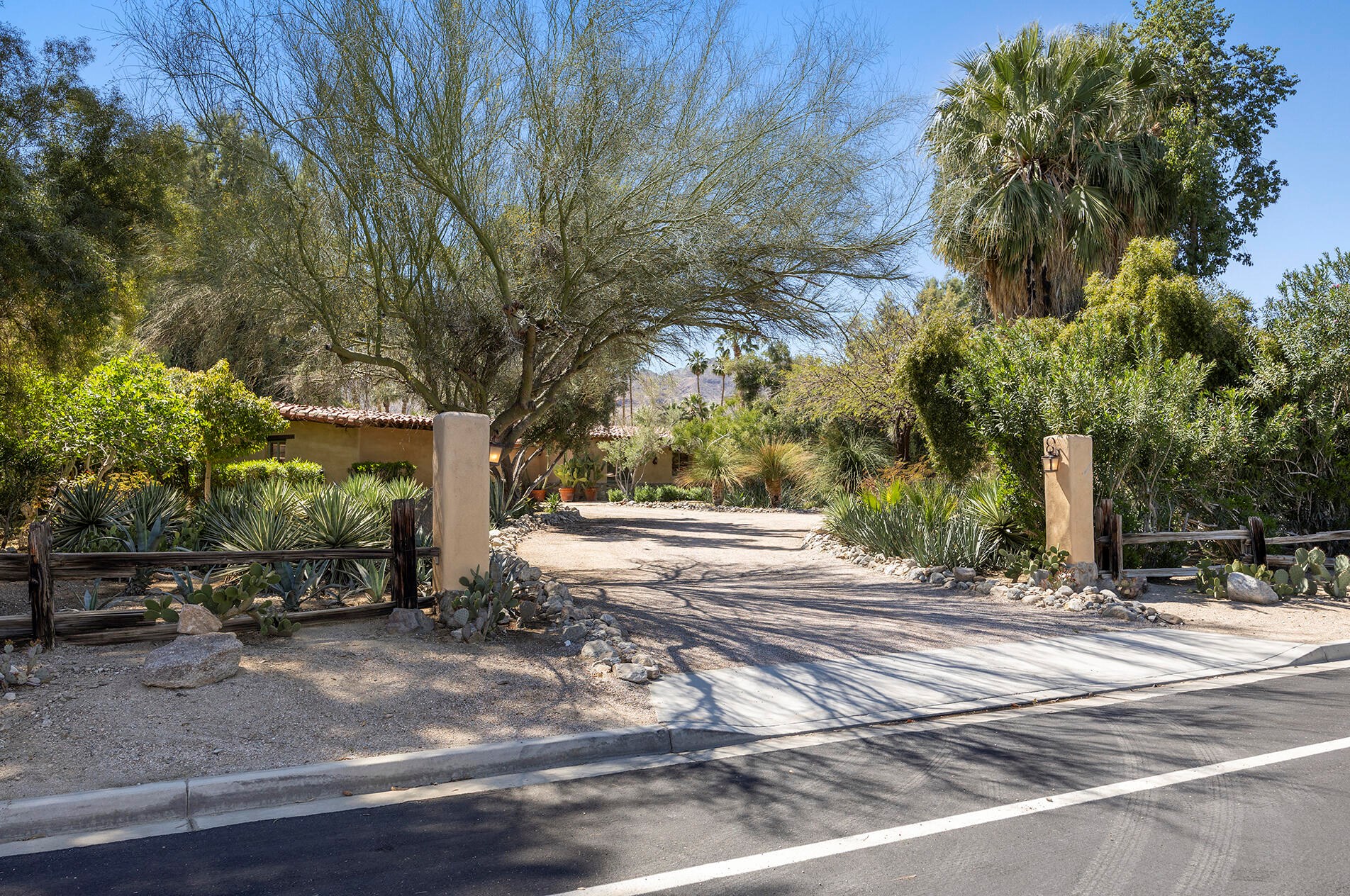 71845 Sahara Rd, Rancho Mirage, CA 92270