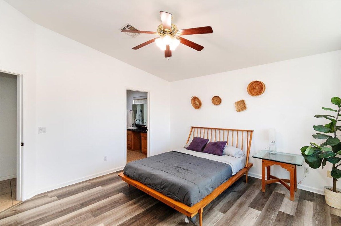 9056 Calle Barranca, Desert Hot Springs CA  92240-1639 exterior