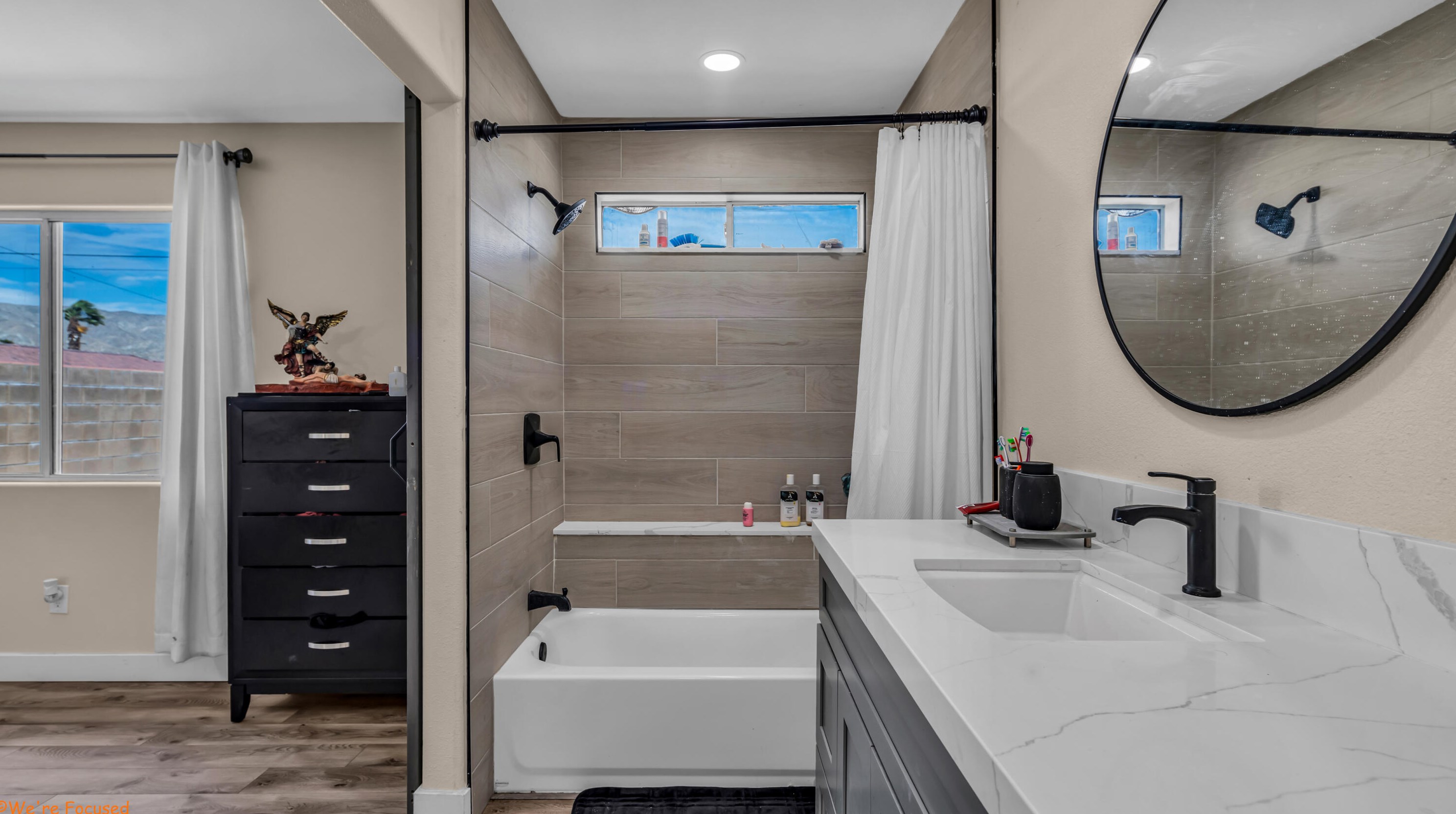 13478 Cactus Dr, Desert Hot Springs CA  92240-5726 exterior