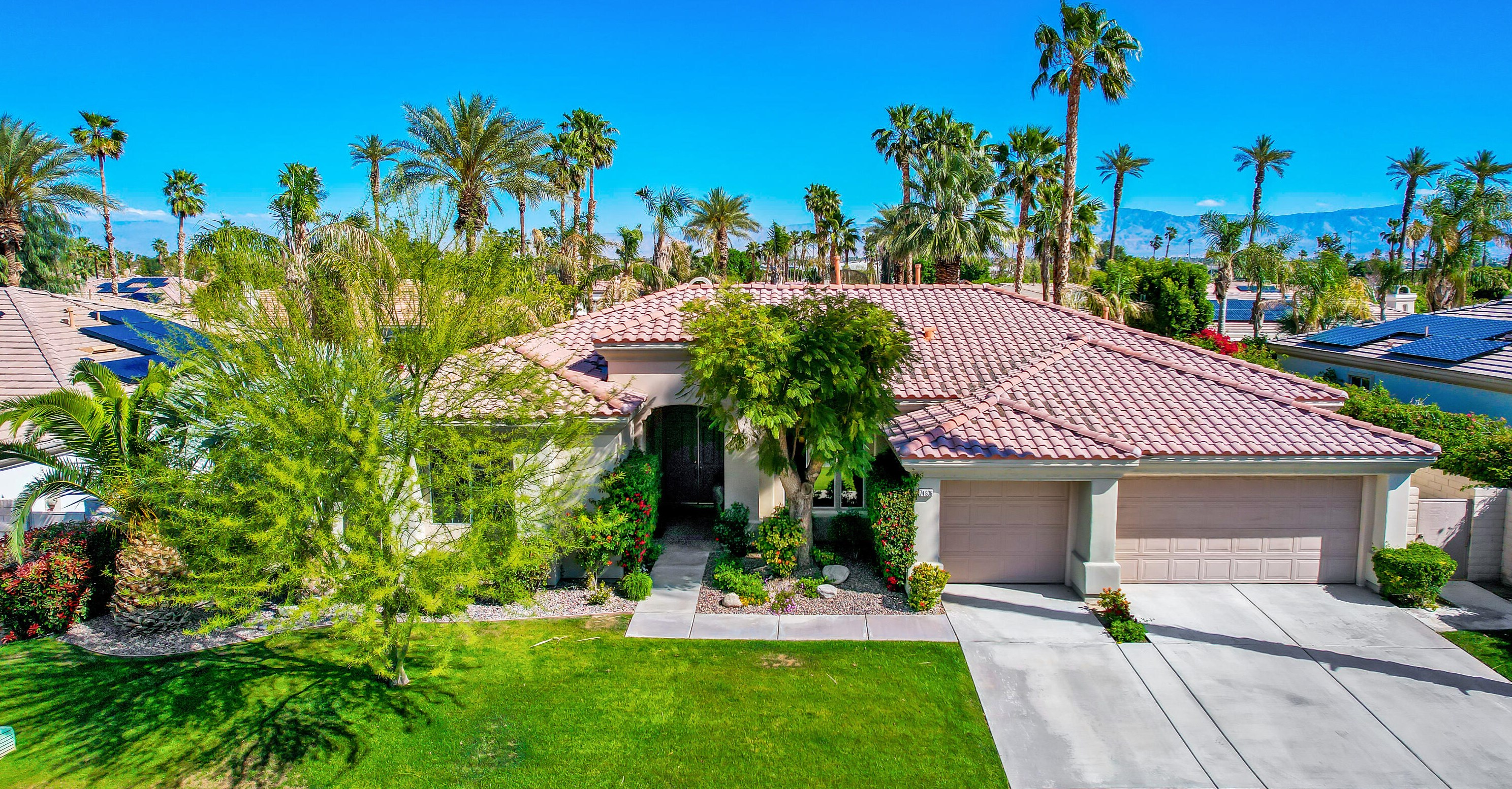 74936 Saguaro Ln, Palm Desert, CA 92210-7232