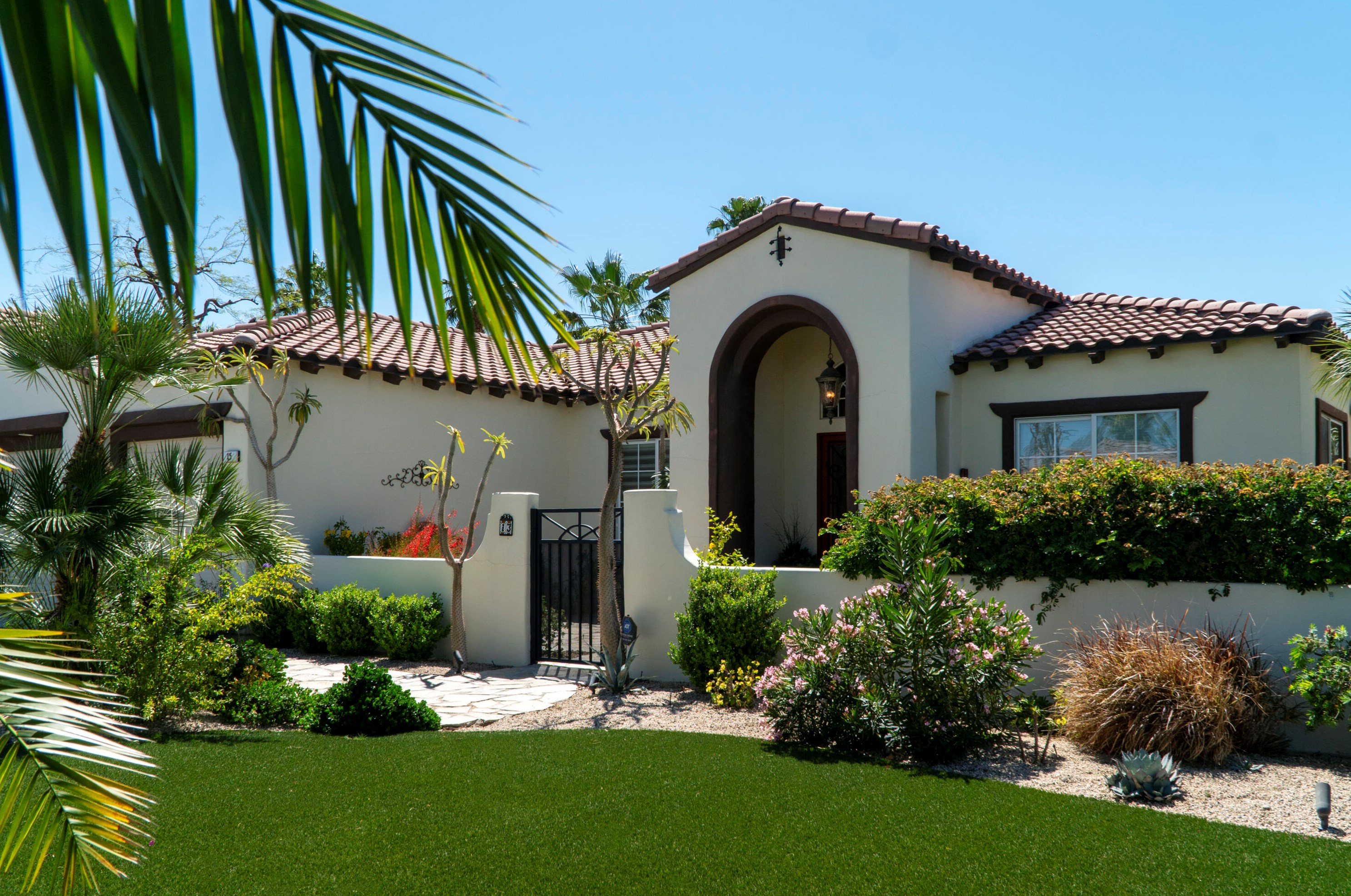 13 Bellisimo Ct, Rancho Mirage, CA 92270-4094