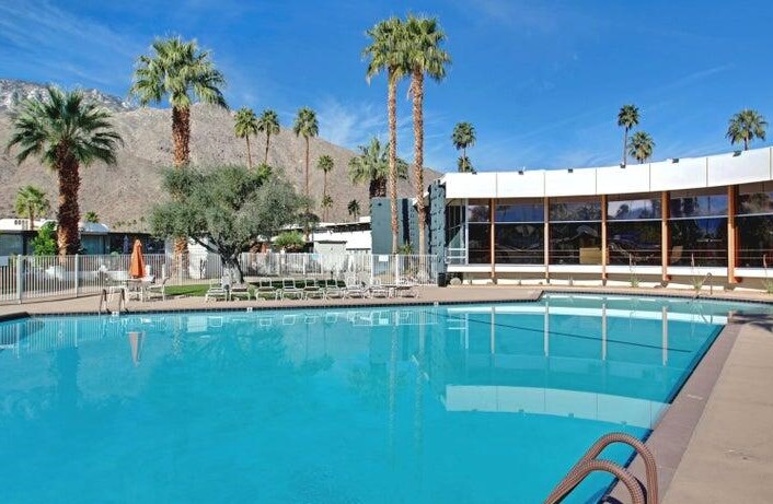 1111 E Palm Canyon Dr #103, Palm Springs, CA 92264
