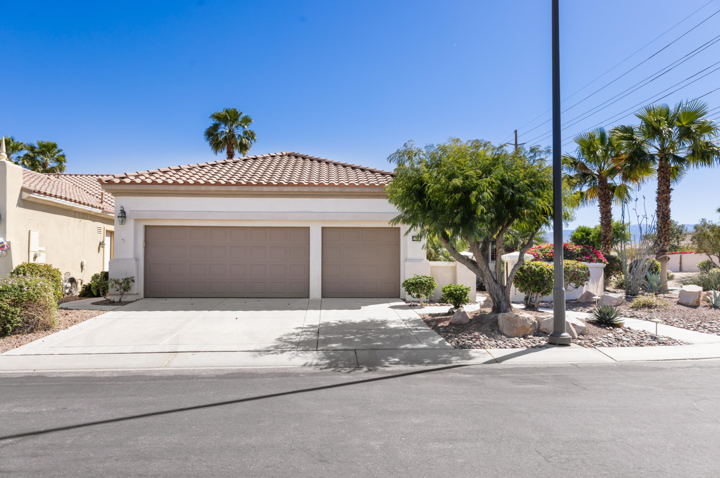 80507 Avenida Santa Carmen, Indio, CA 92203-7449