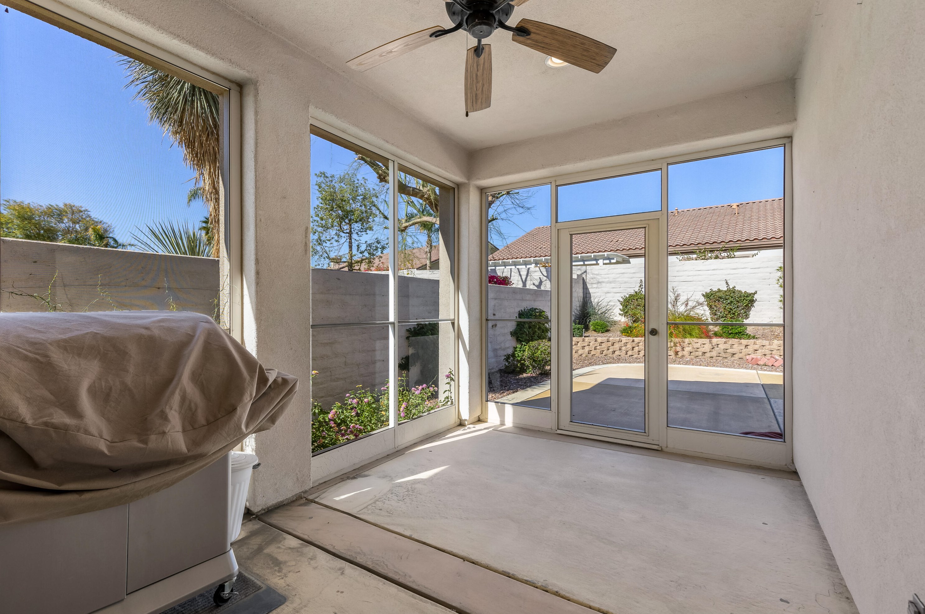 40201 Calle Santa Claudia, Indio CA  92203-7429 exterior