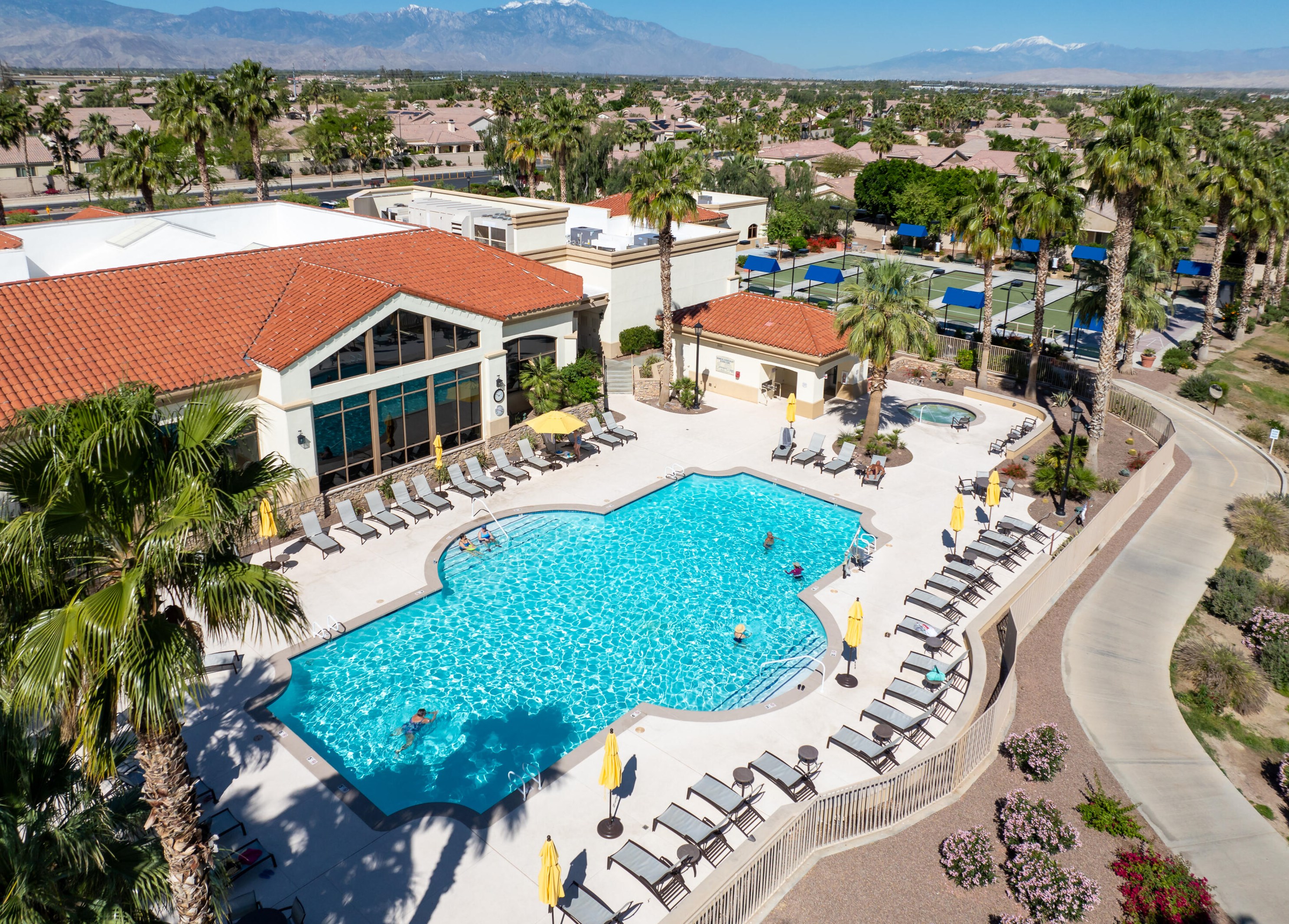 40201 Calle Santa Claudia, Indio CA  92203-7429 exterior