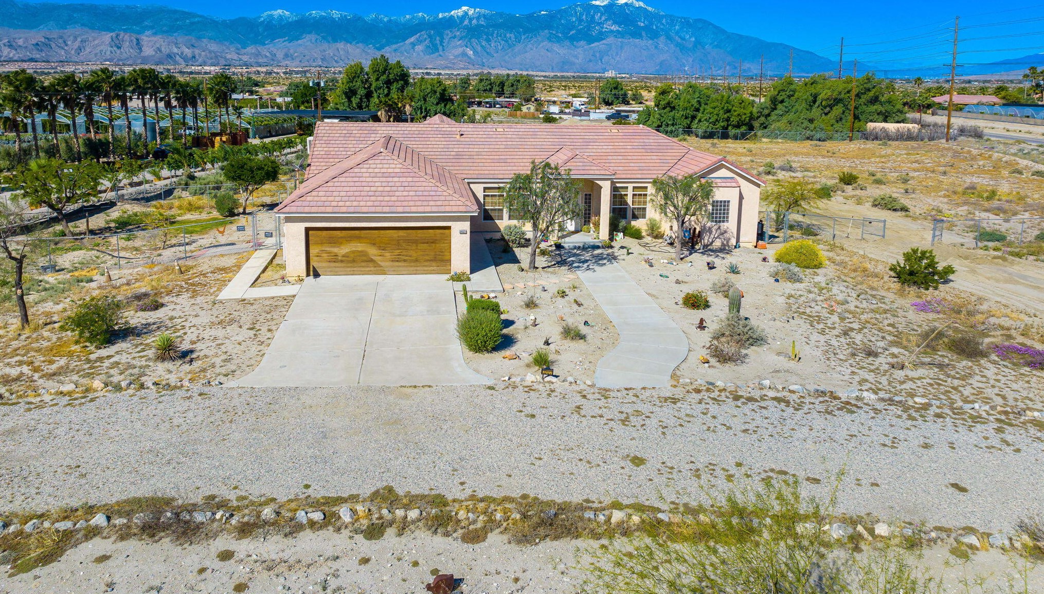 32023 Shadow Mountain Ln, Thousand Palms, CA 92276-4624