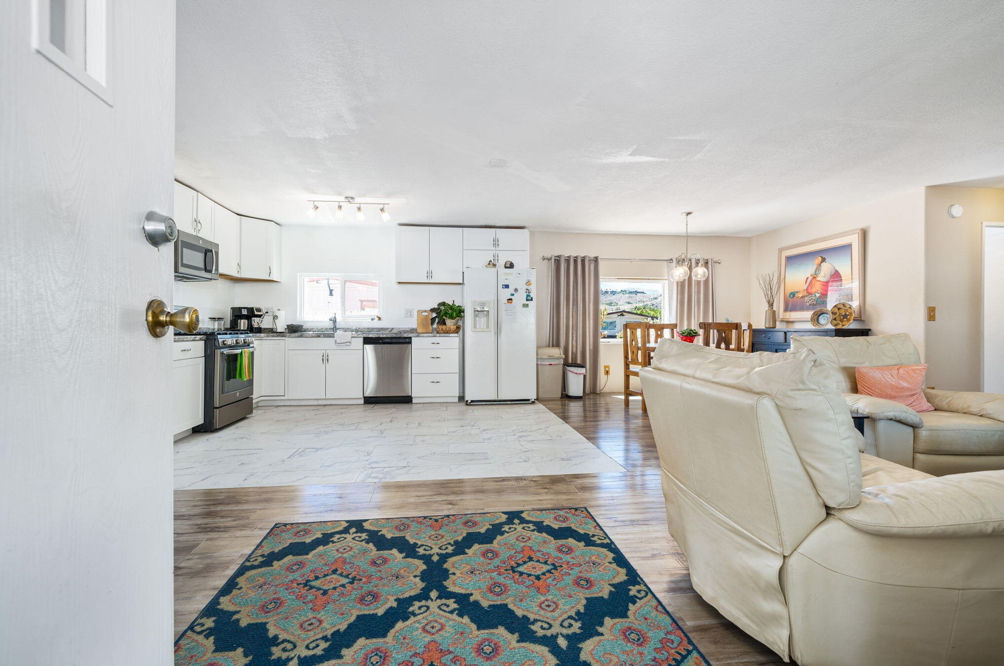302 Avenida Andorra, Cathedral City, CA 92234