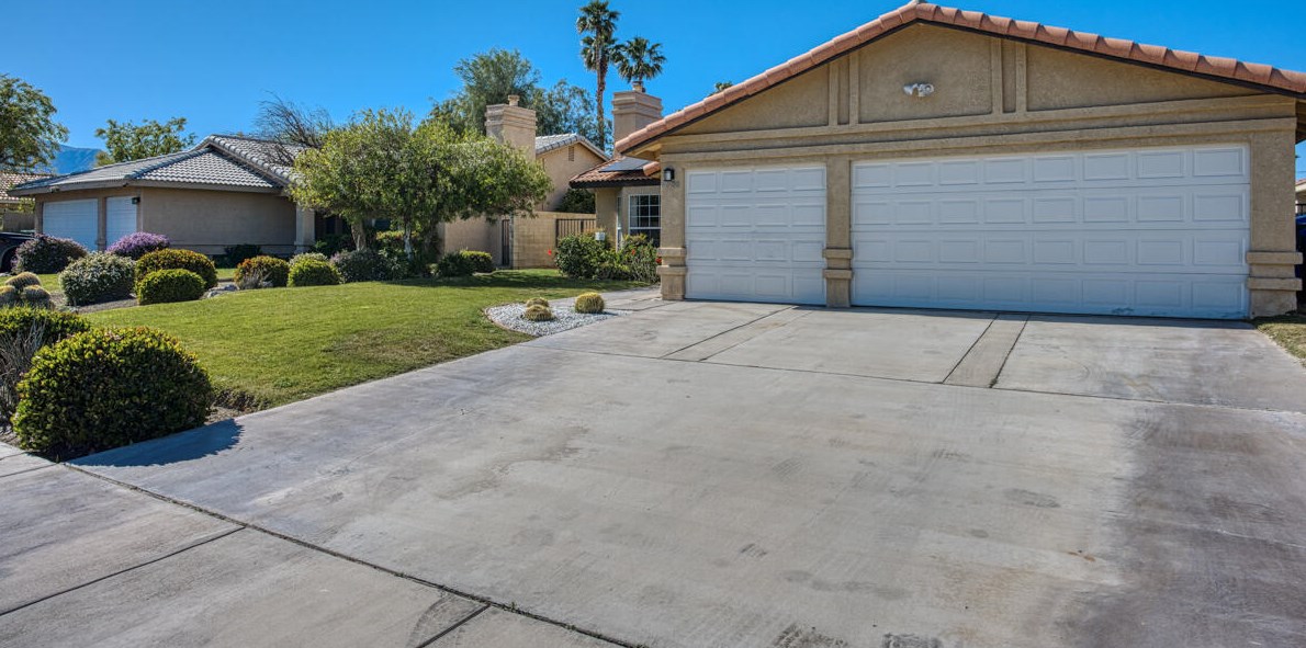 68150 Hermosillo Rd, Cathedral City, CA 92234