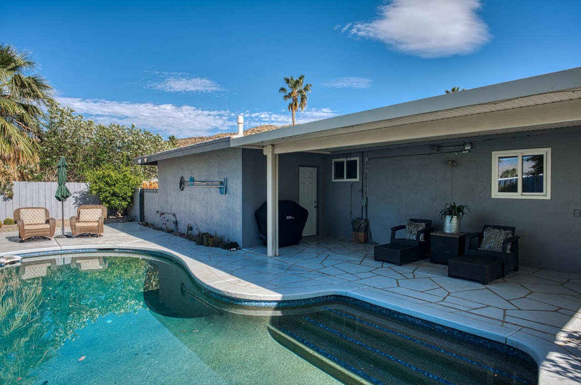 68642 Iroquois St, Cathedral City, CA 92234-2026