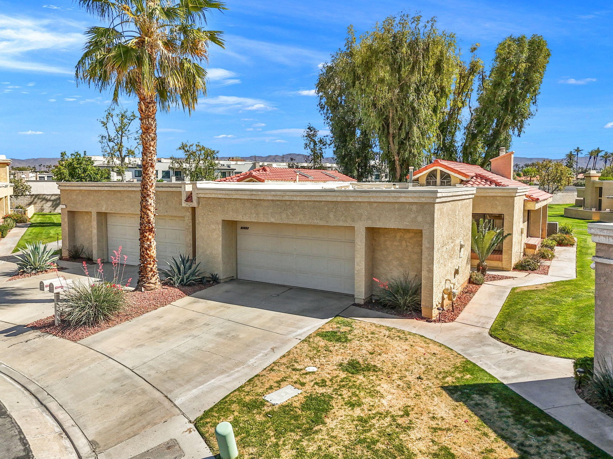 41552 Aventine Ct, Palm Desert, CA 92260-0301