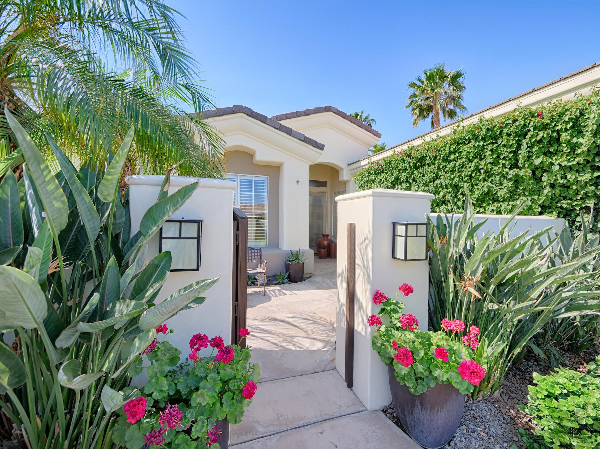 74947 Jasmine Way, Palm Desert, CA 92210-7237