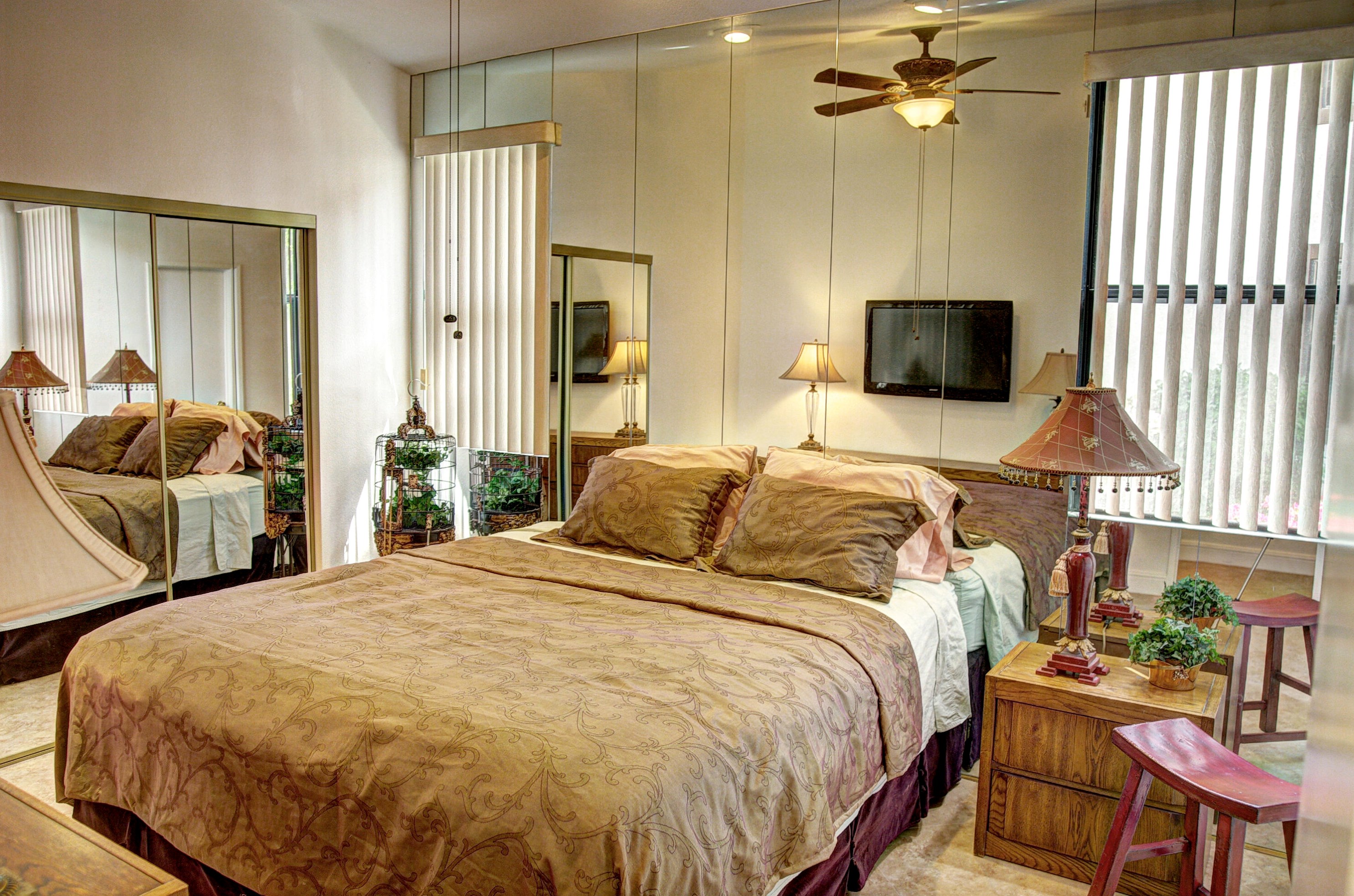 54505 Tanglewood, La Quinta CA  92253-4738 exterior