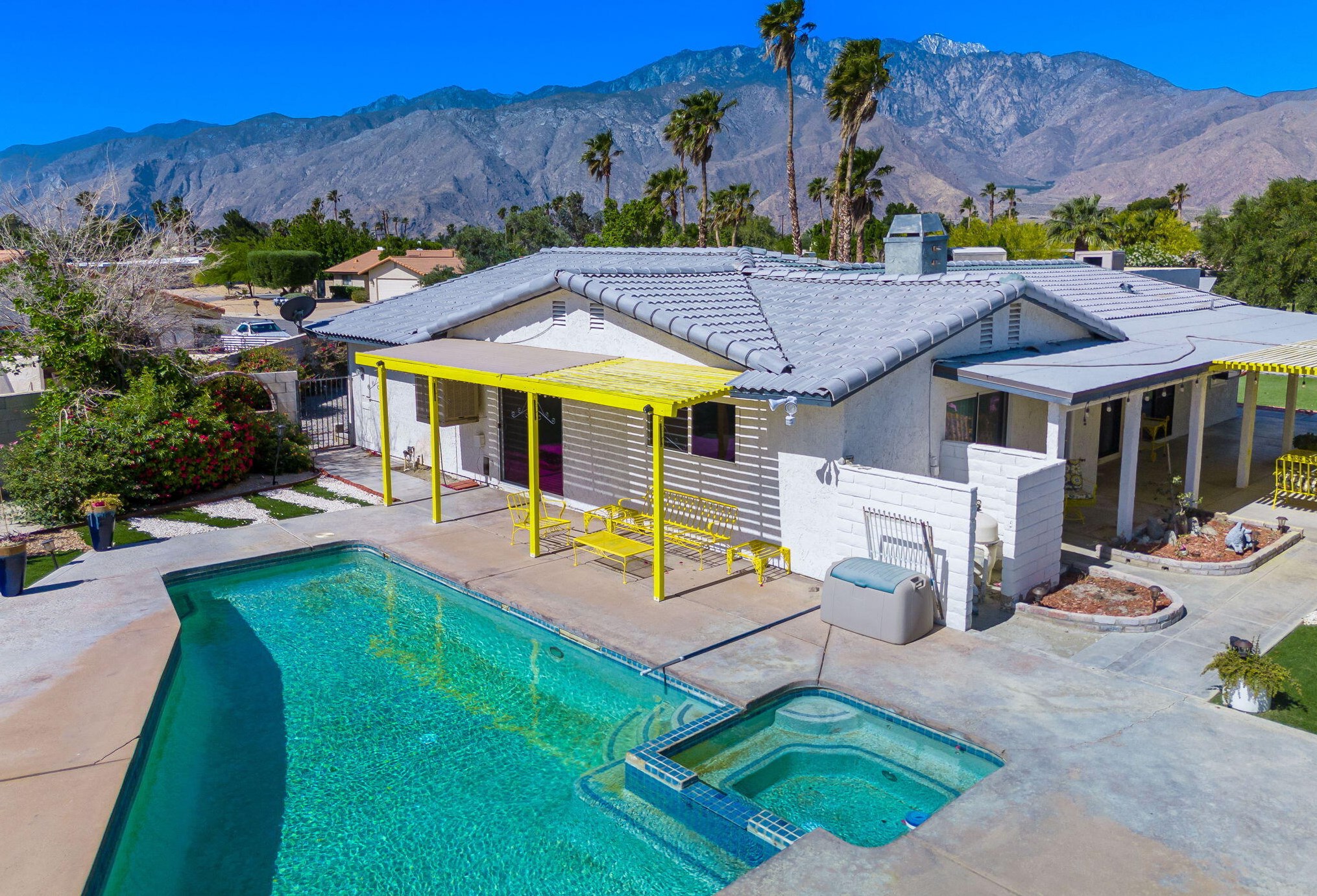 3096 Greg Cir, Palm Springs, CA 92262-2439