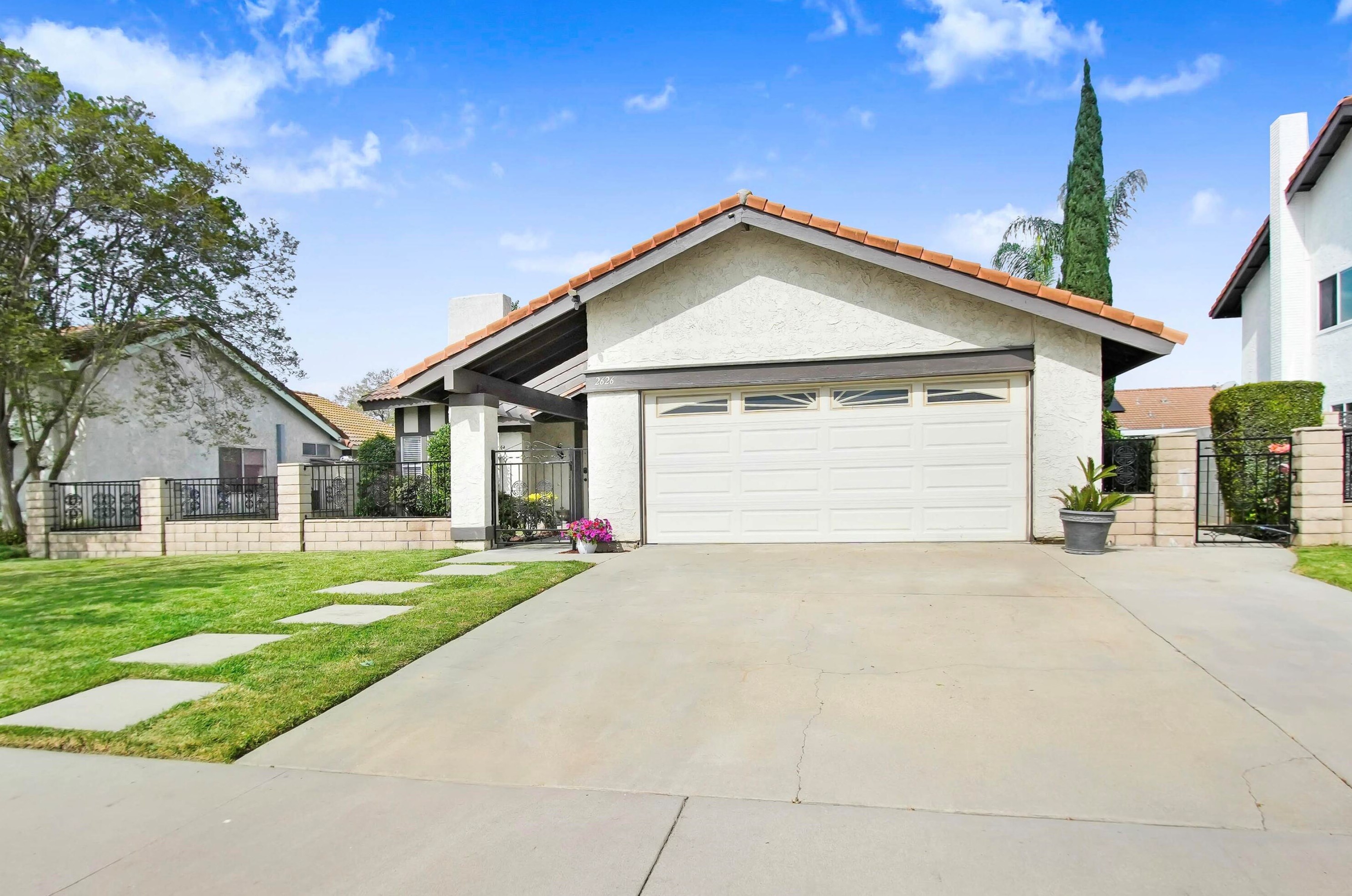 2626 Palm Ave, Ontario, CA 91762-6649