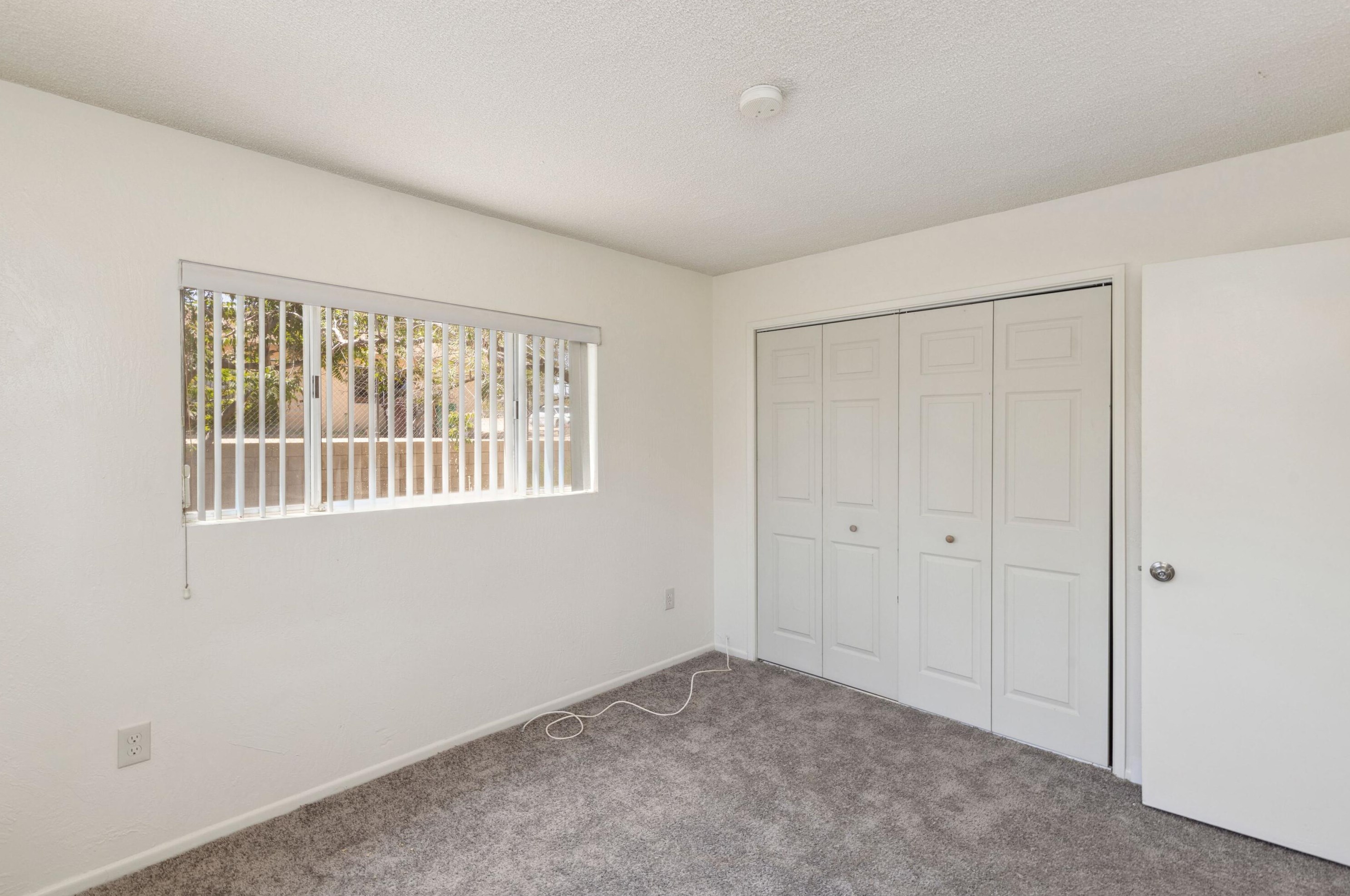 7403 Condalia Ave, Yucca Valley CA 92284-3723 exterior