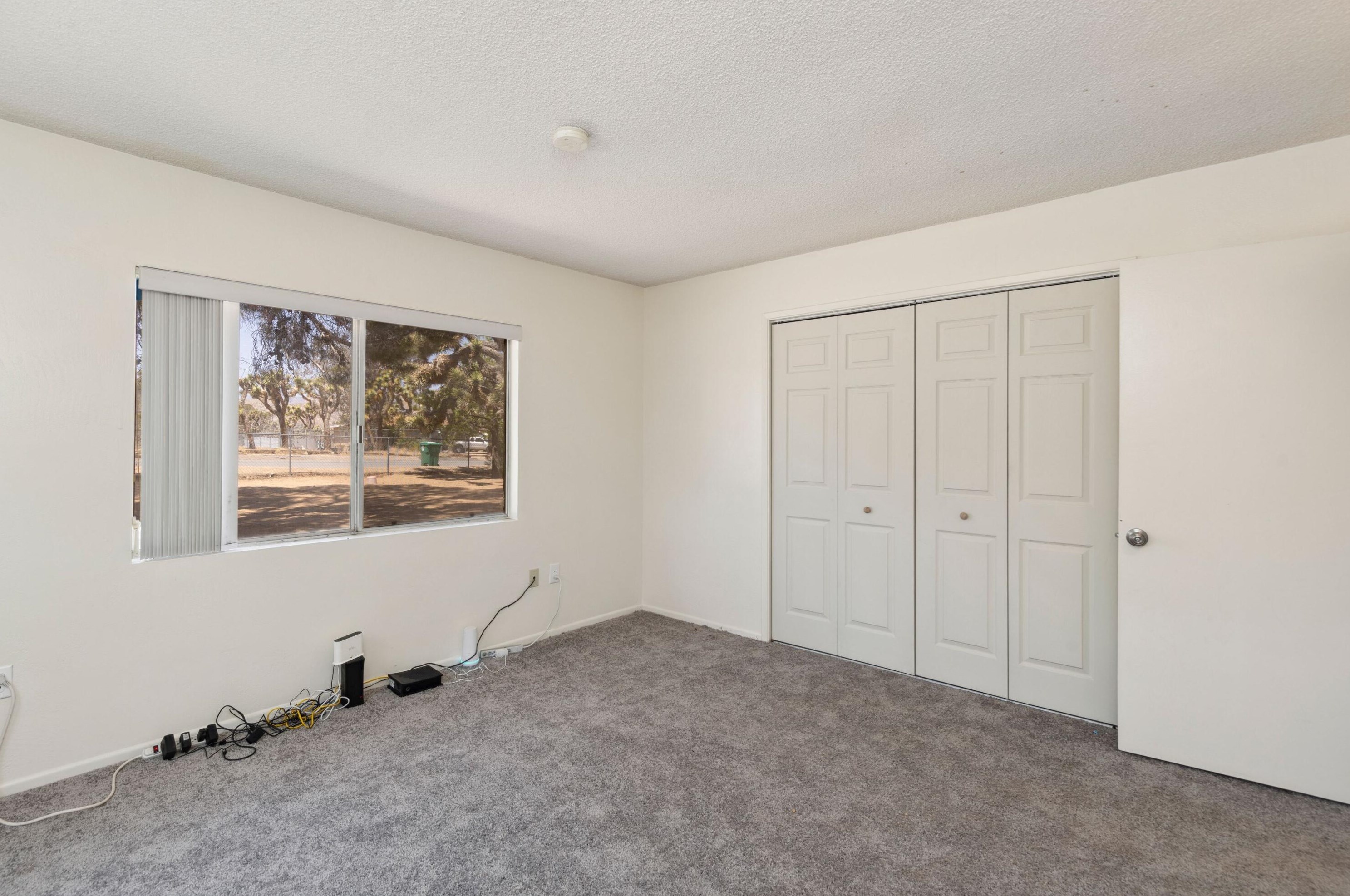 7403 Condalia Ave, Yucca Valley CA 92284-3723 exterior