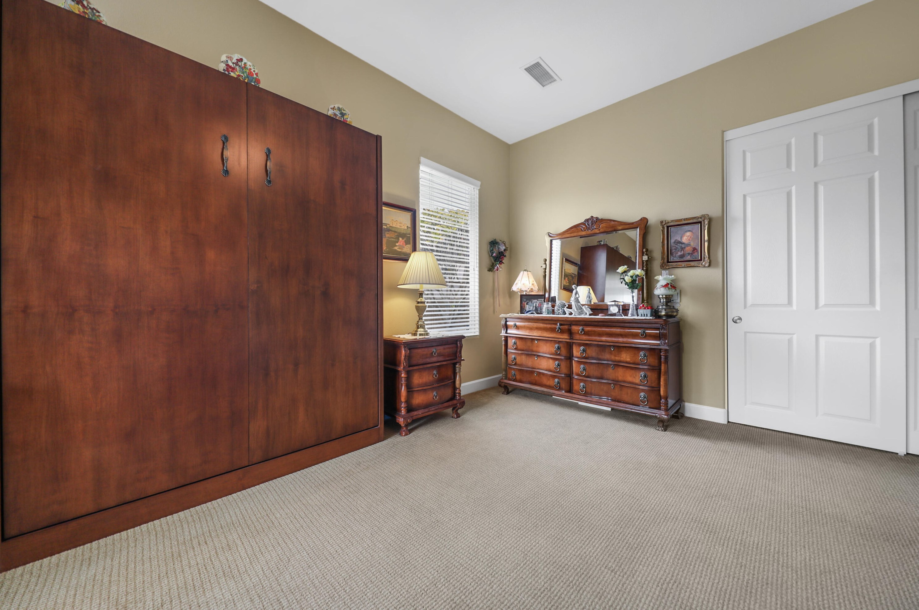 42606 Capri Dr, Indio CA 92203-8057 exterior