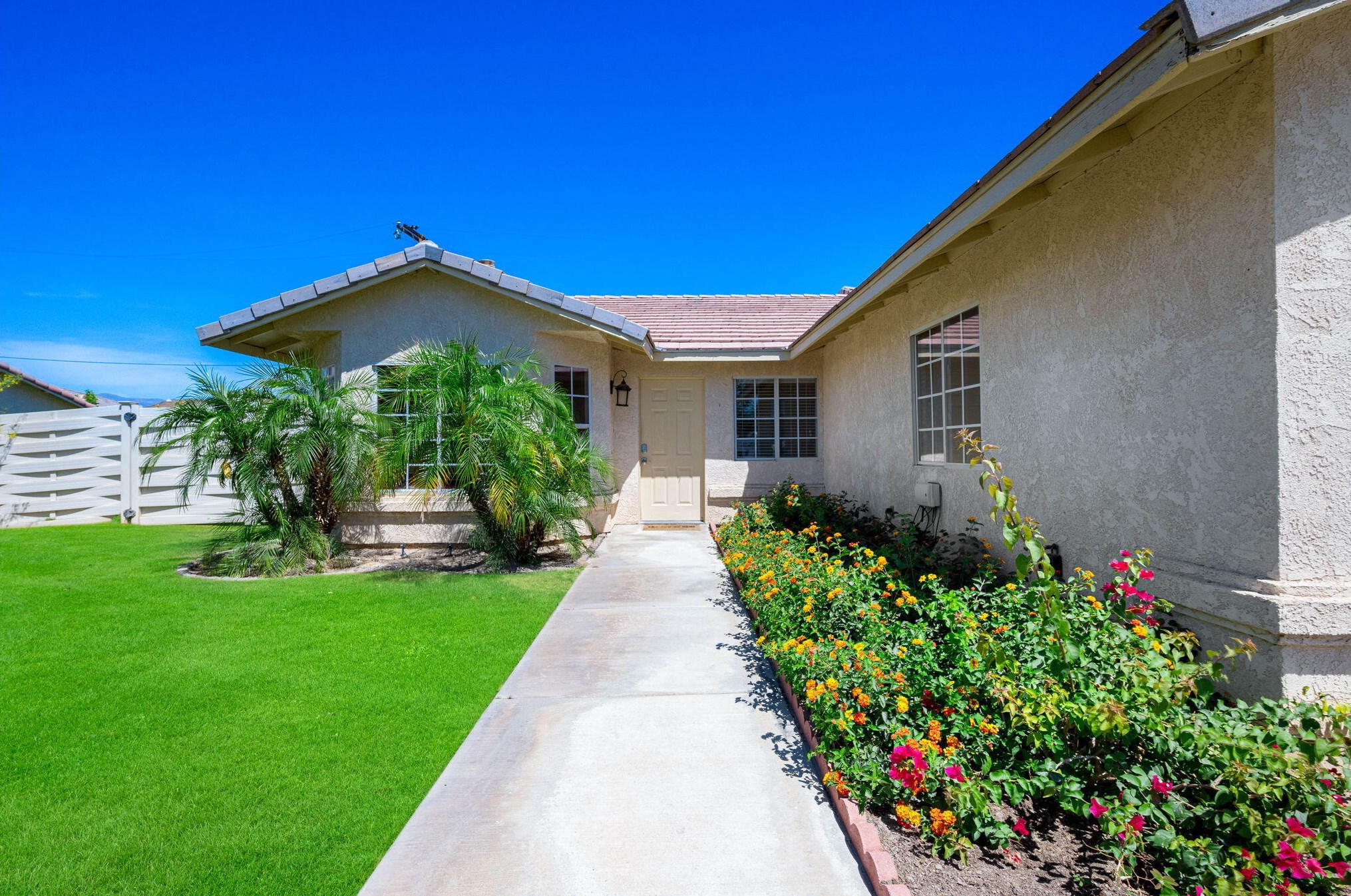 41800 Petersfield Rd, Indio, CA 92203-1052