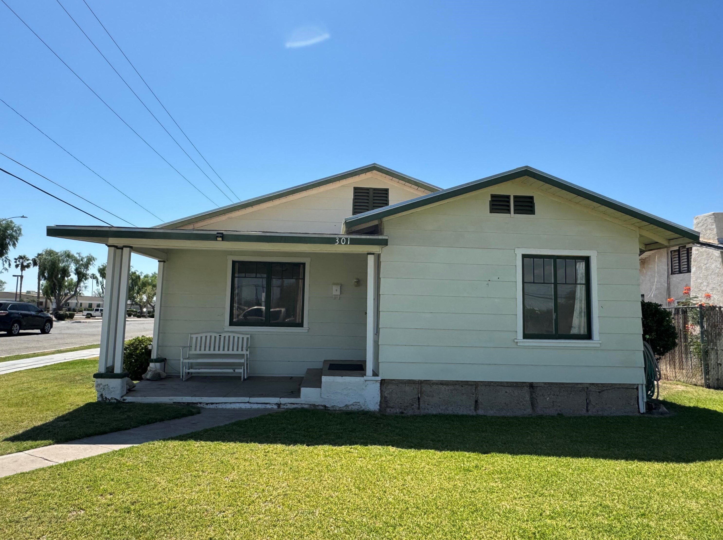 301 1st St, Blythe, CA 92225-1612