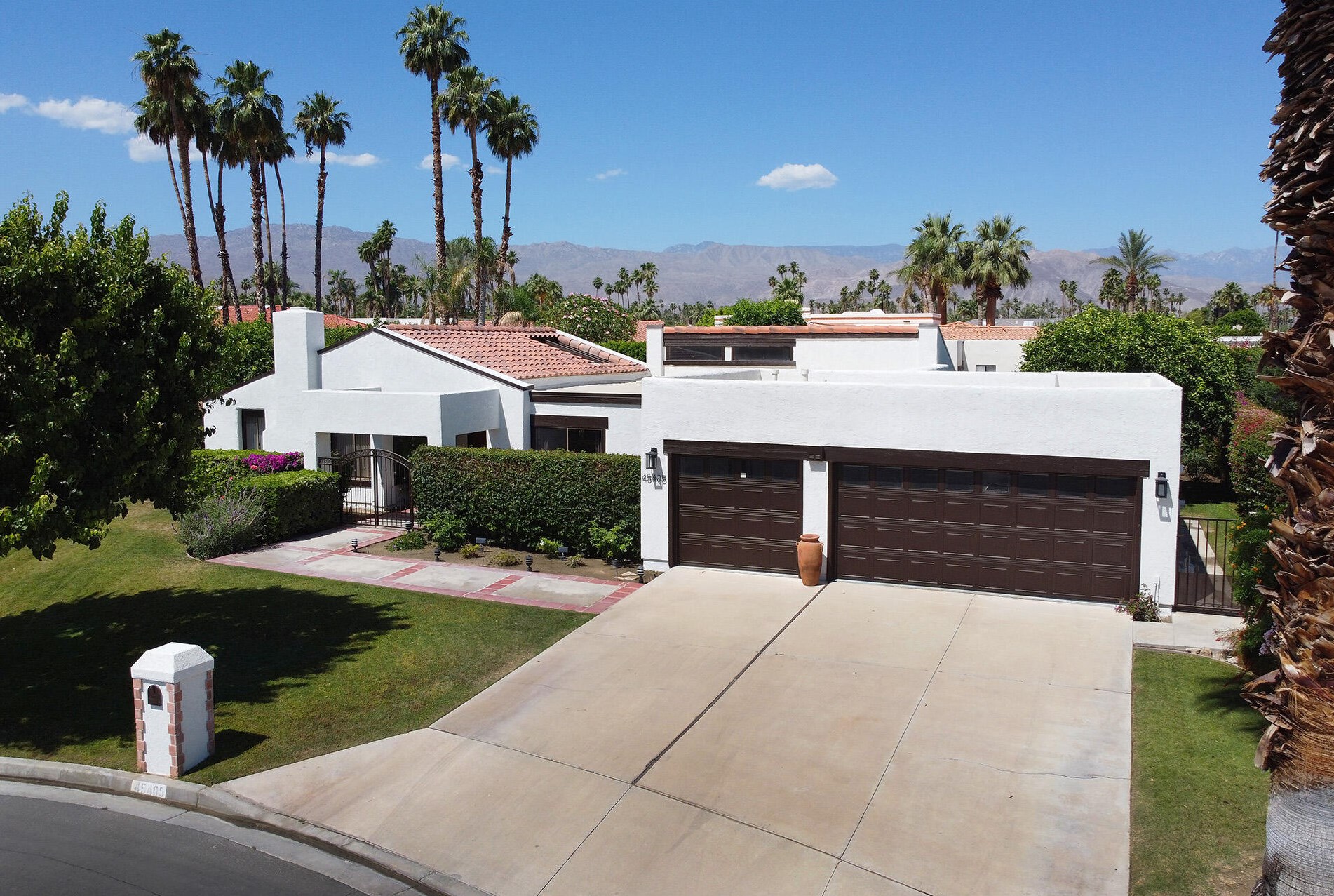 45405 Crow Cir, Palm Desert, CA 92210-8508