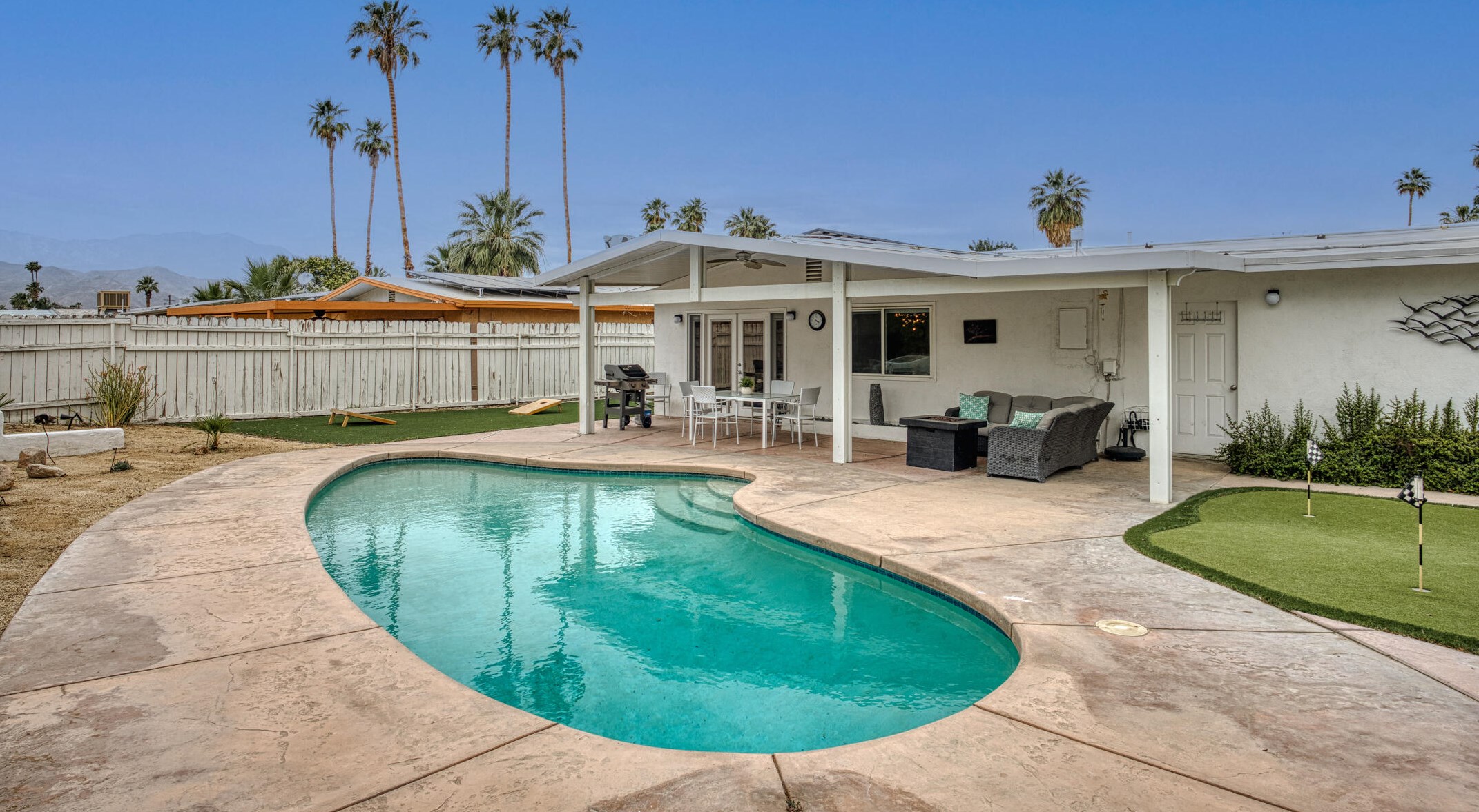 74209 Aster Dr, Palm Desert, CA 92260-2658