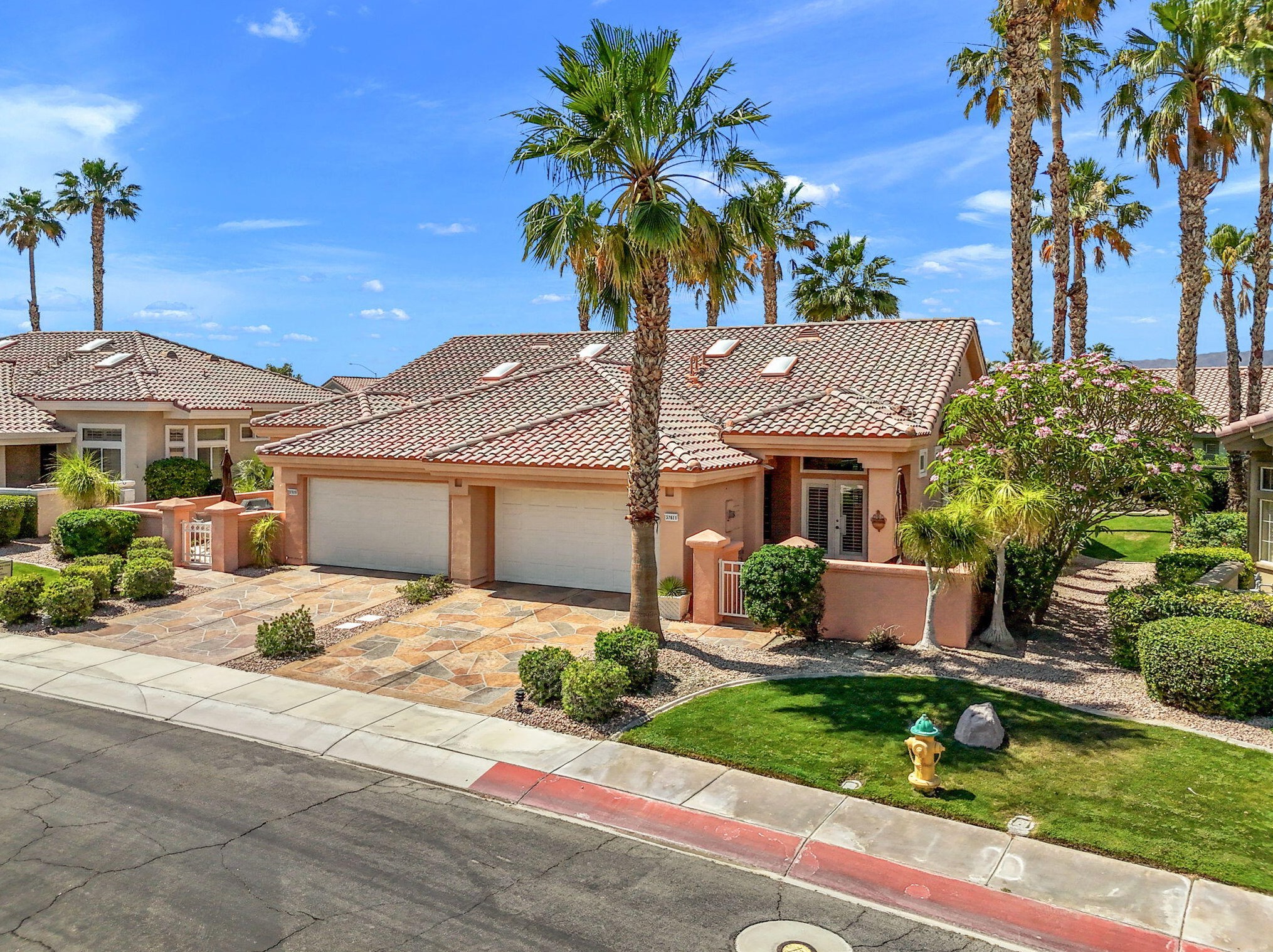 37611 Blue Sky Ave, Palm Desert, CA 92211-1355