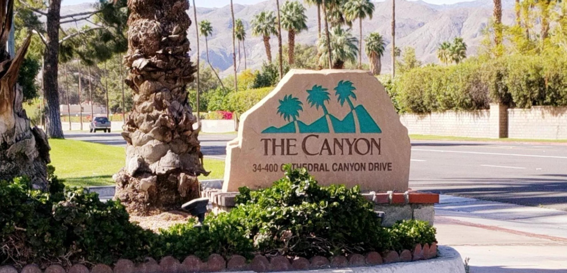82 Zacharia Dr, Cathedral City CA  92234-6648 exterior