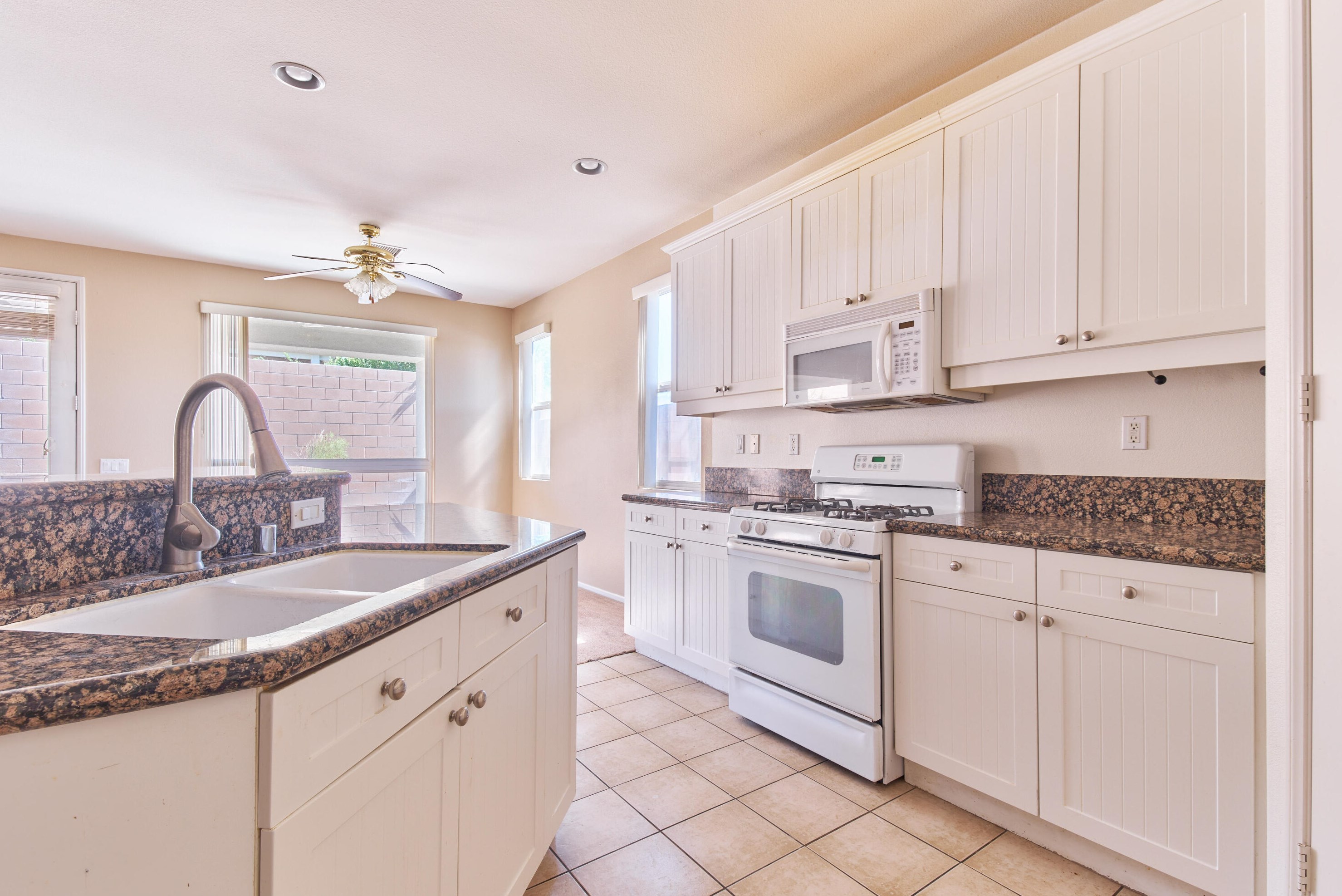 66238 Lantana Ln, Desert Hot Springs CA  92240-8110 exterior