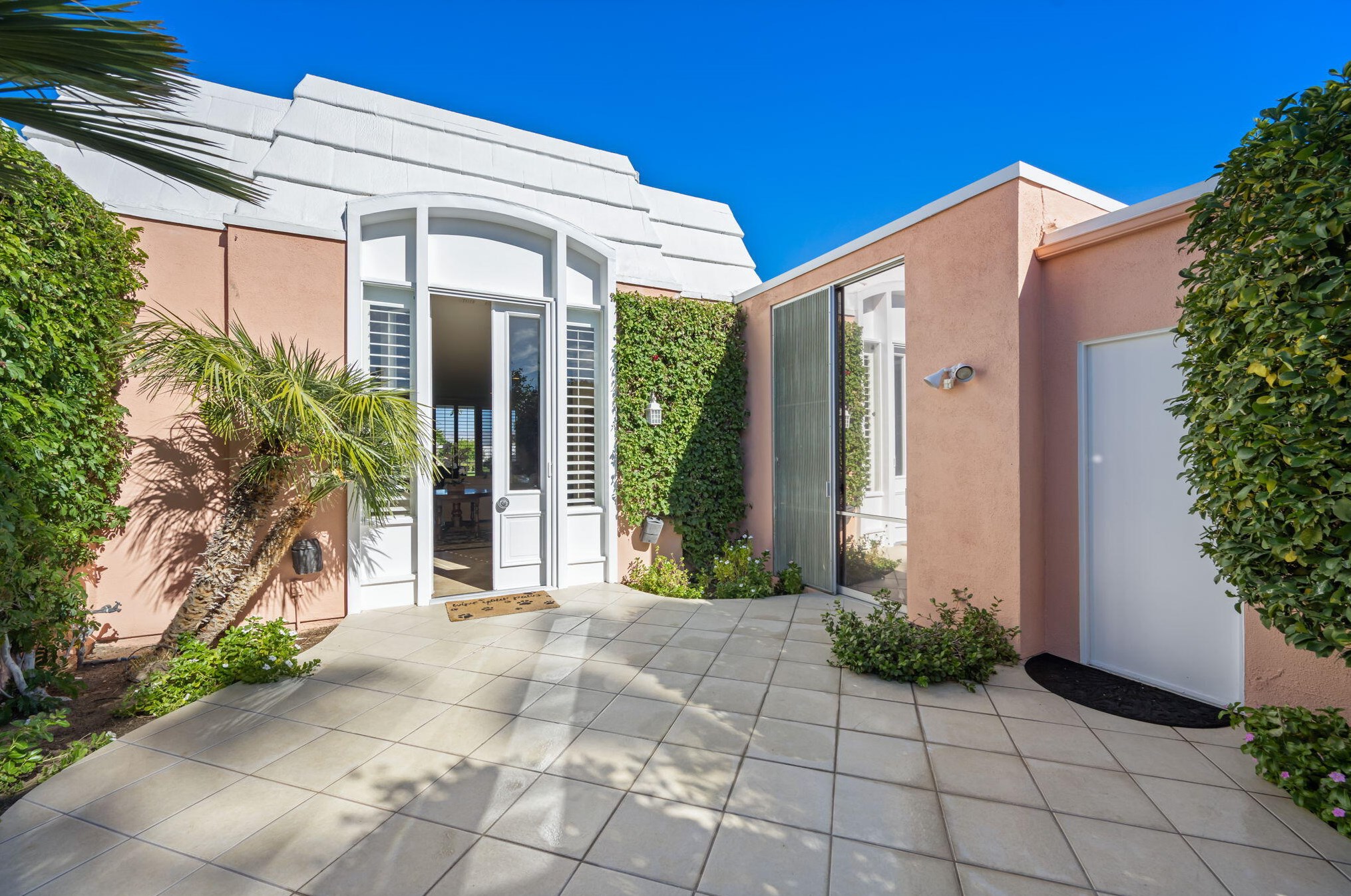 47376 Jadida Ave, Palm Desert, CA 92260-5849