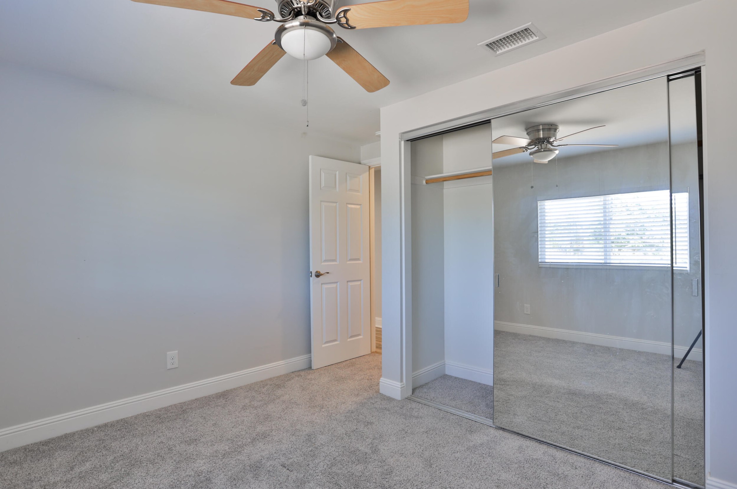 39140 Howard Rd, Anza CA  92539-9366 exterior