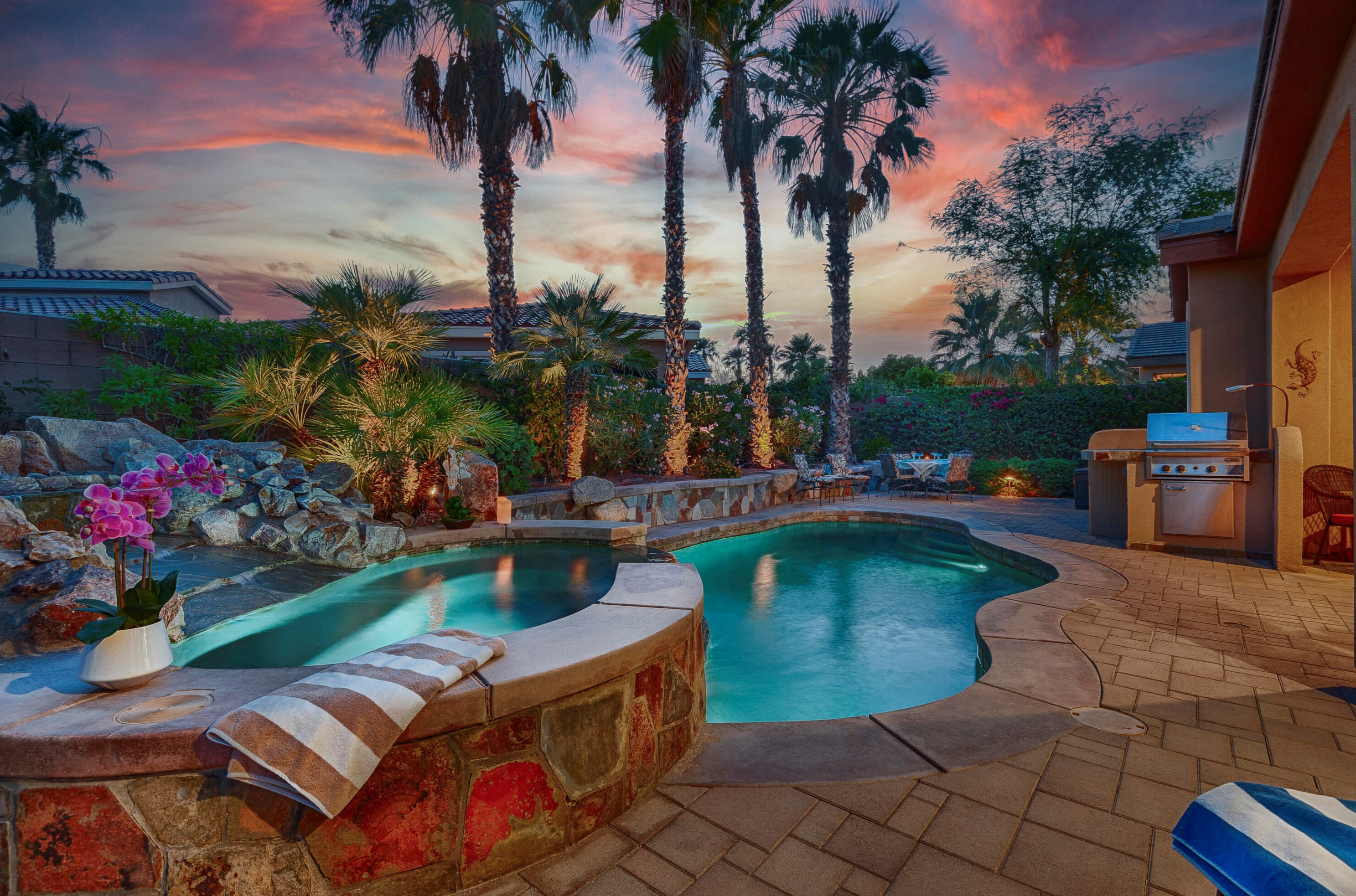 61437 Sapphire Ln, La Quinta, CA 92253-8233