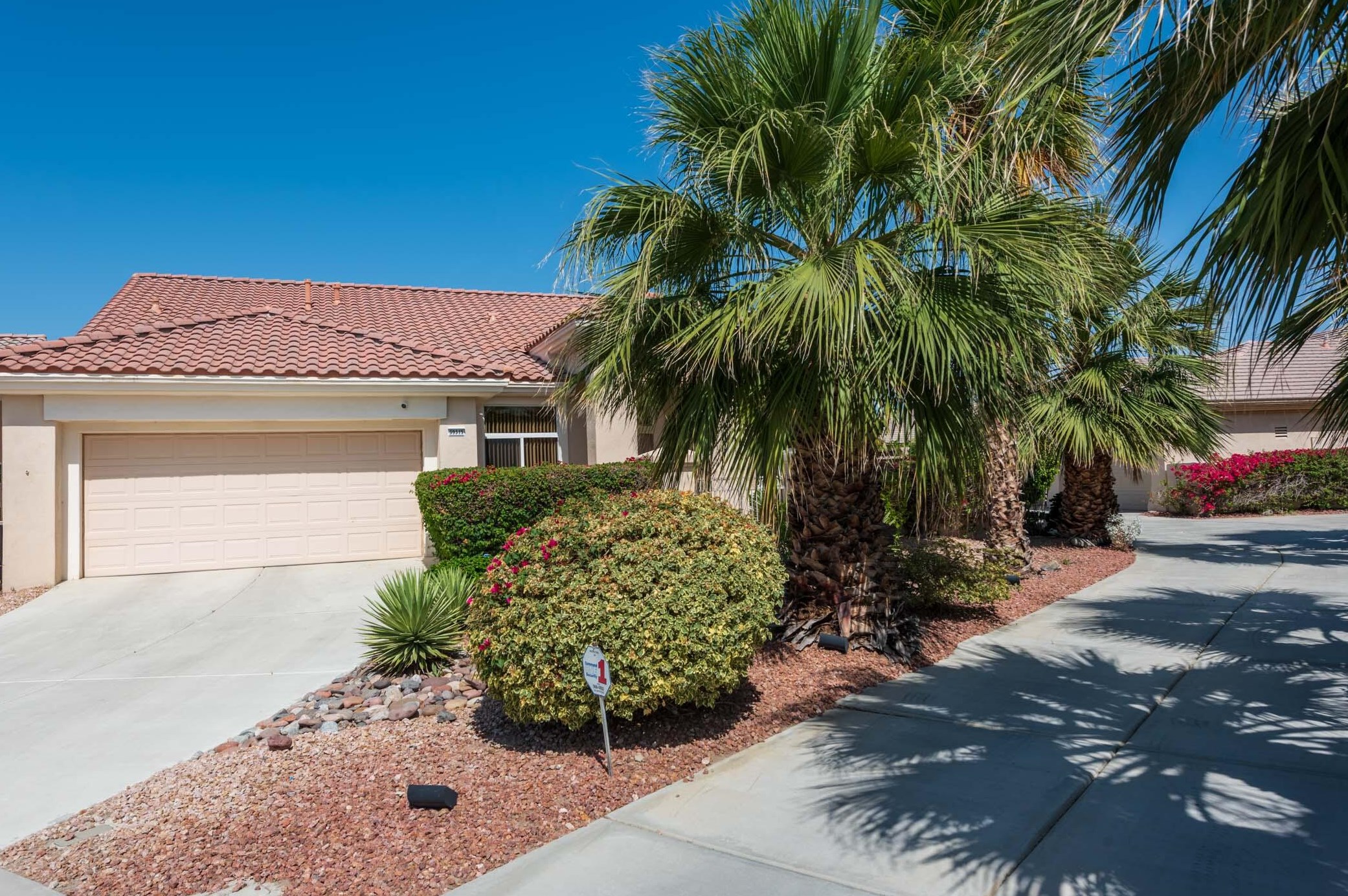 39315 Gleneagles Cir, Palm Desert, CA 92211