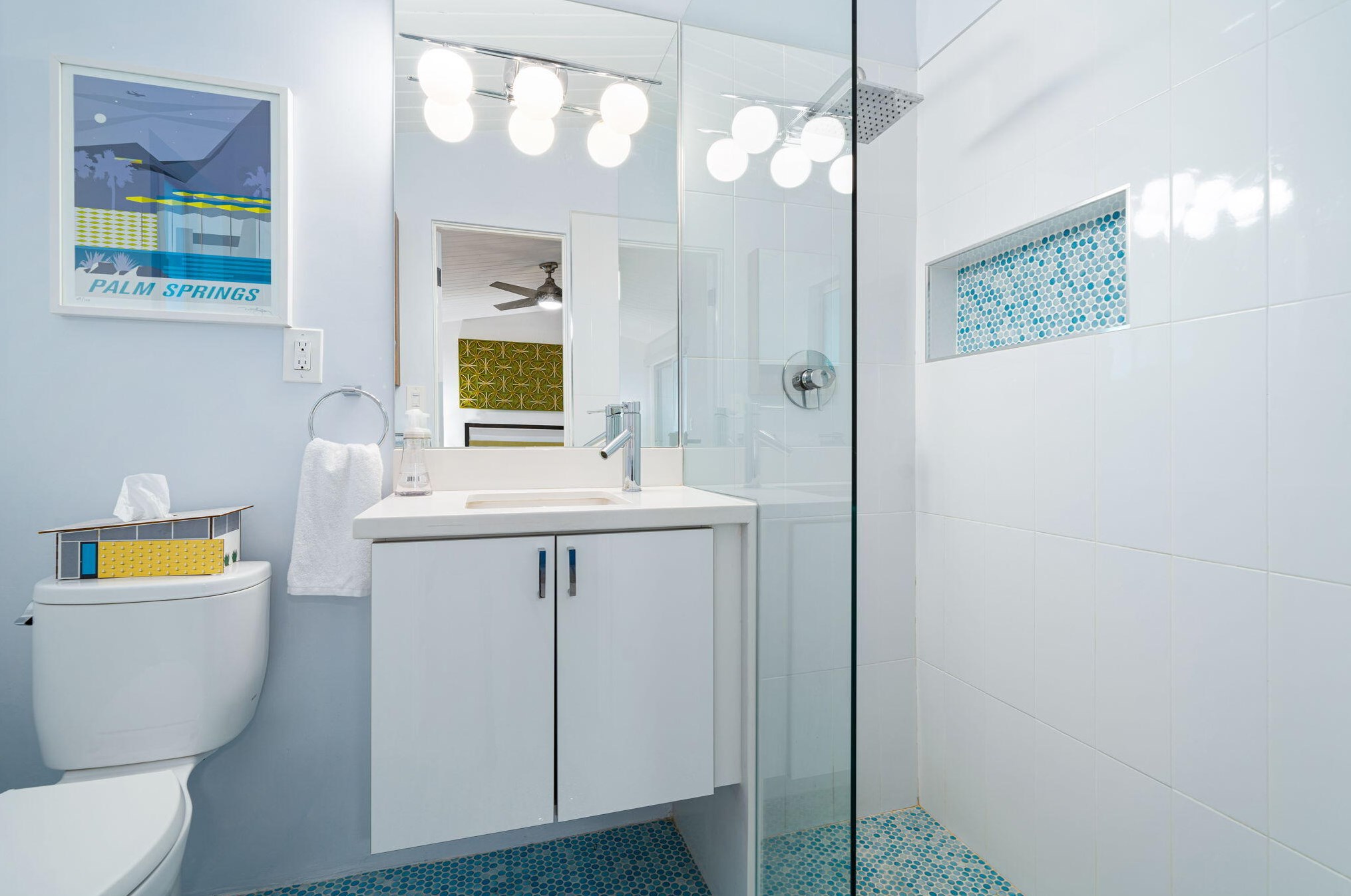 2311 Avenida Caballeros, Palm Springs CA  92262-3307 exterior