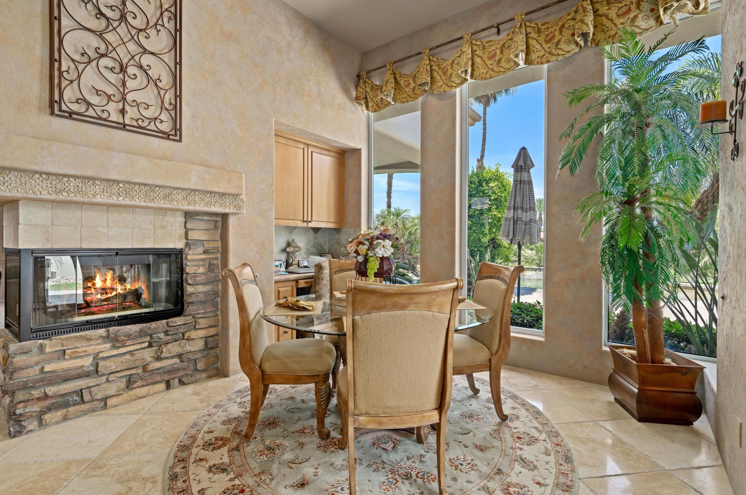 80710 Weiskopf, La Quinta CA  92253-5687 exterior